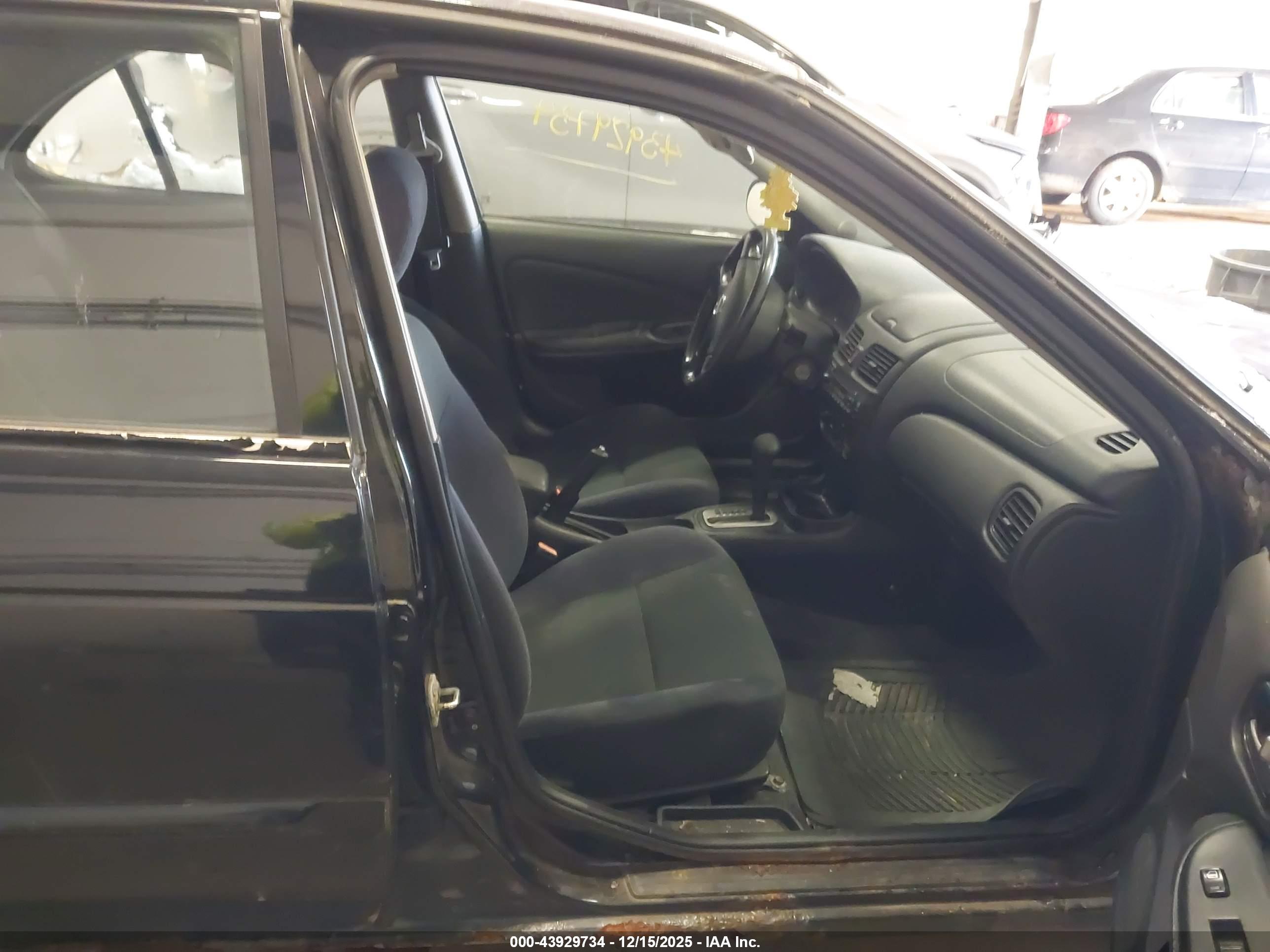 NISSAN SENTRA image 5