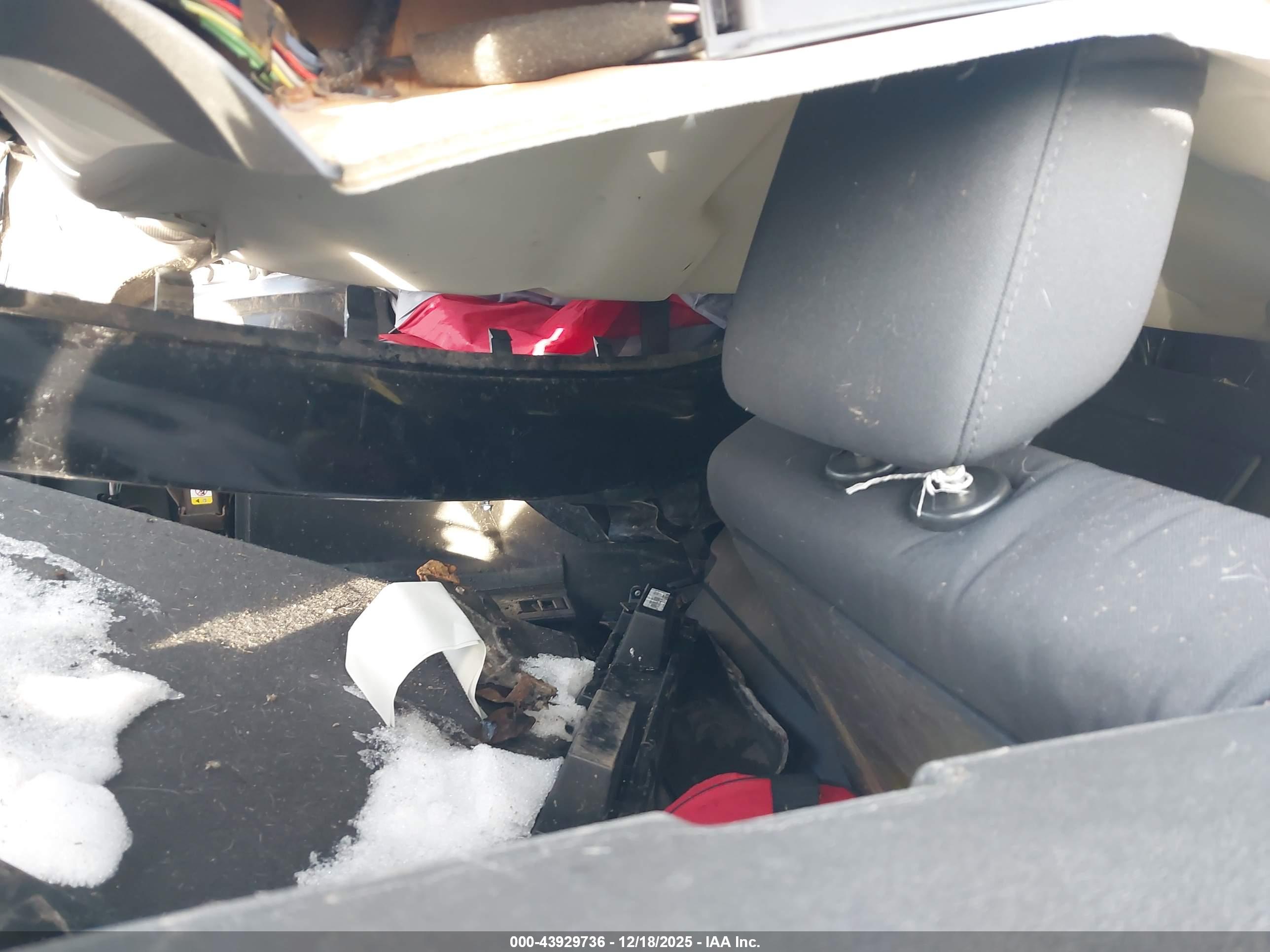DODGE NITRO image 8