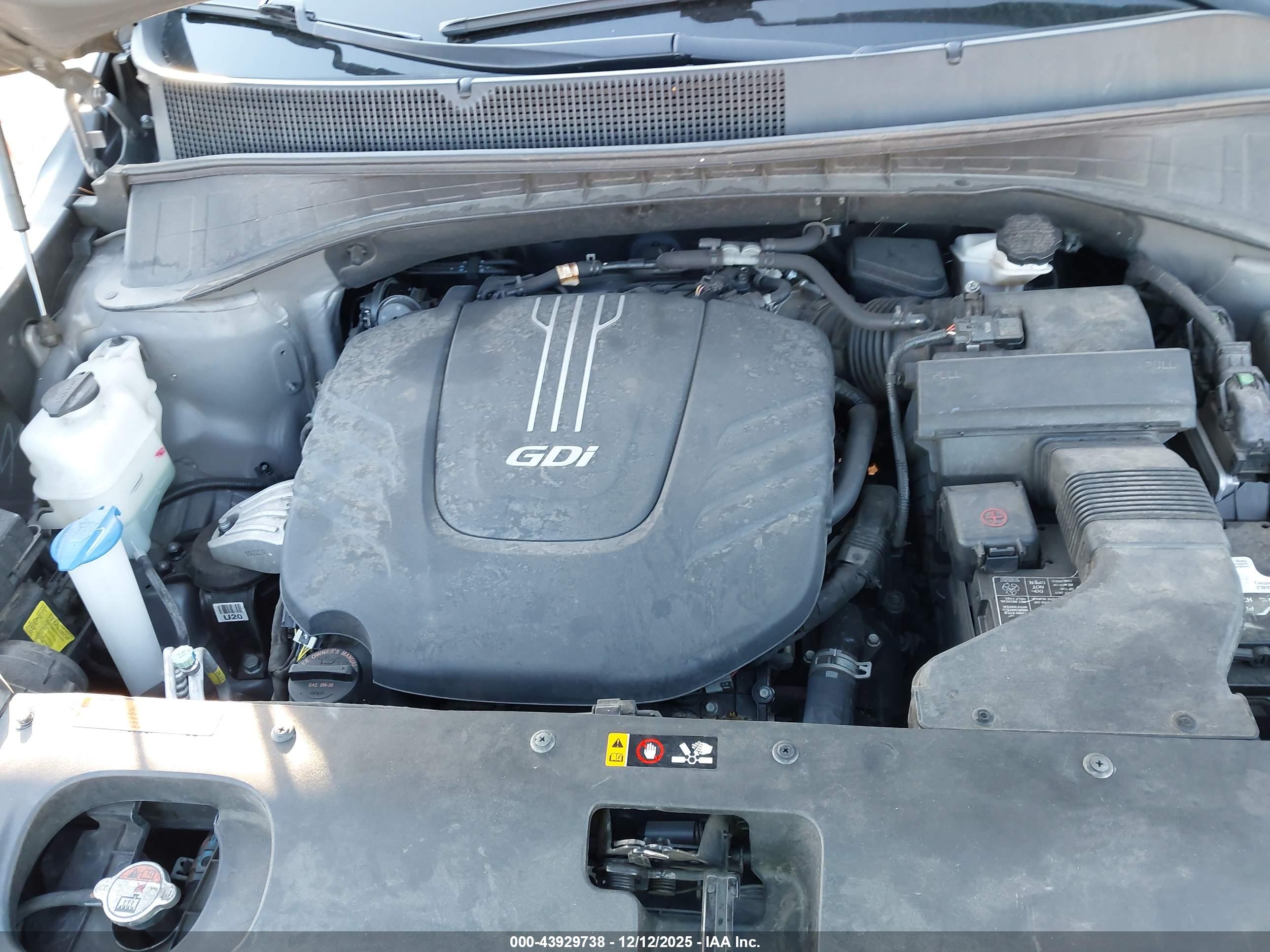 KIA SORENTO image 10