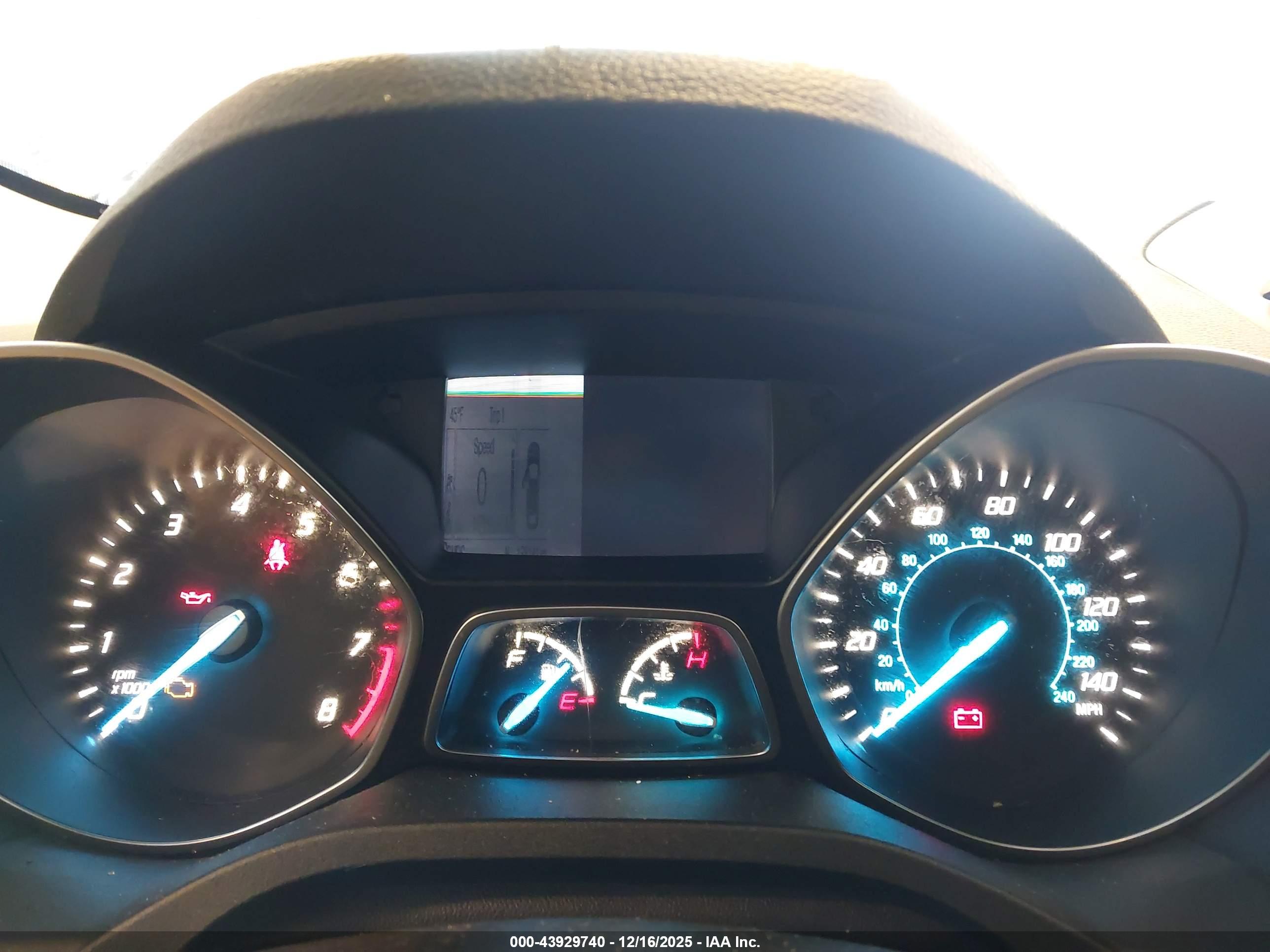 FORD ESCAPE image 7