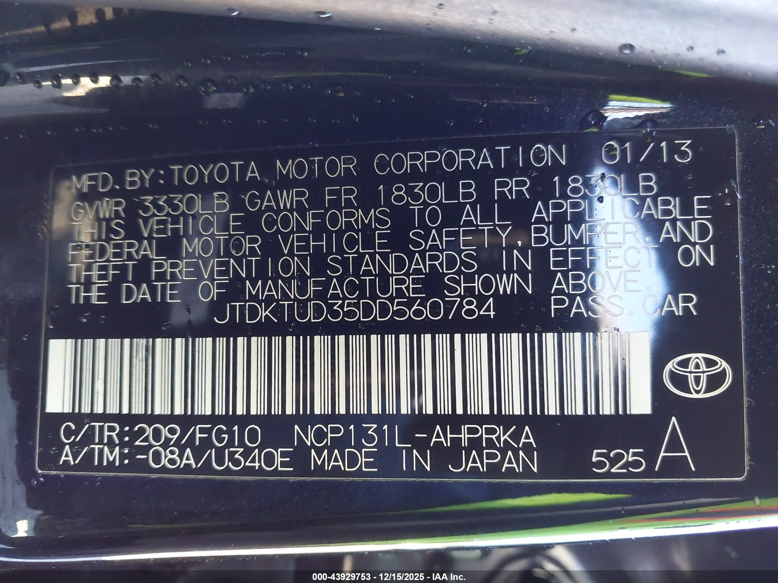 TOYOTA YARIS image 9
