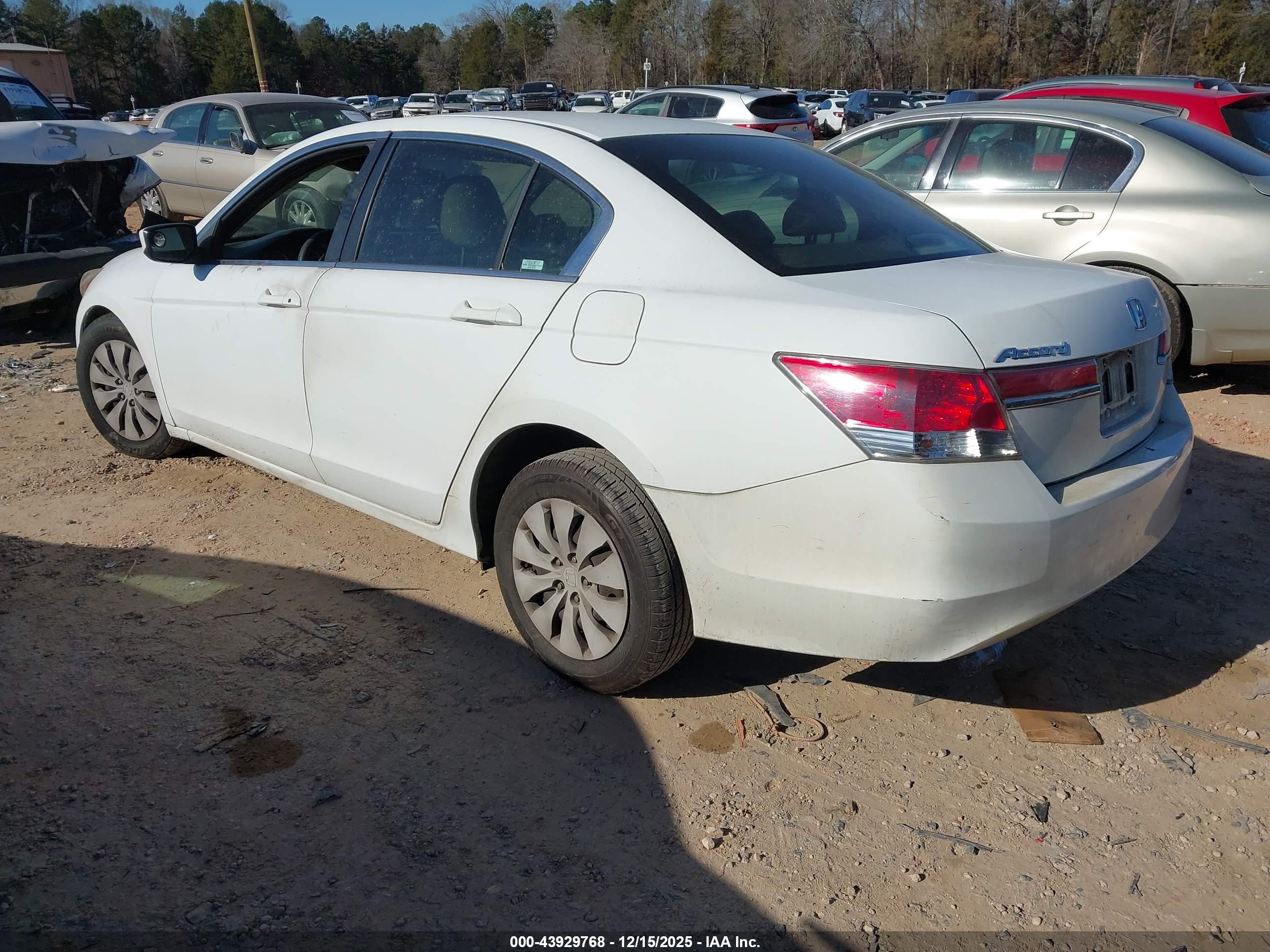 HONDA ACCORD image 3