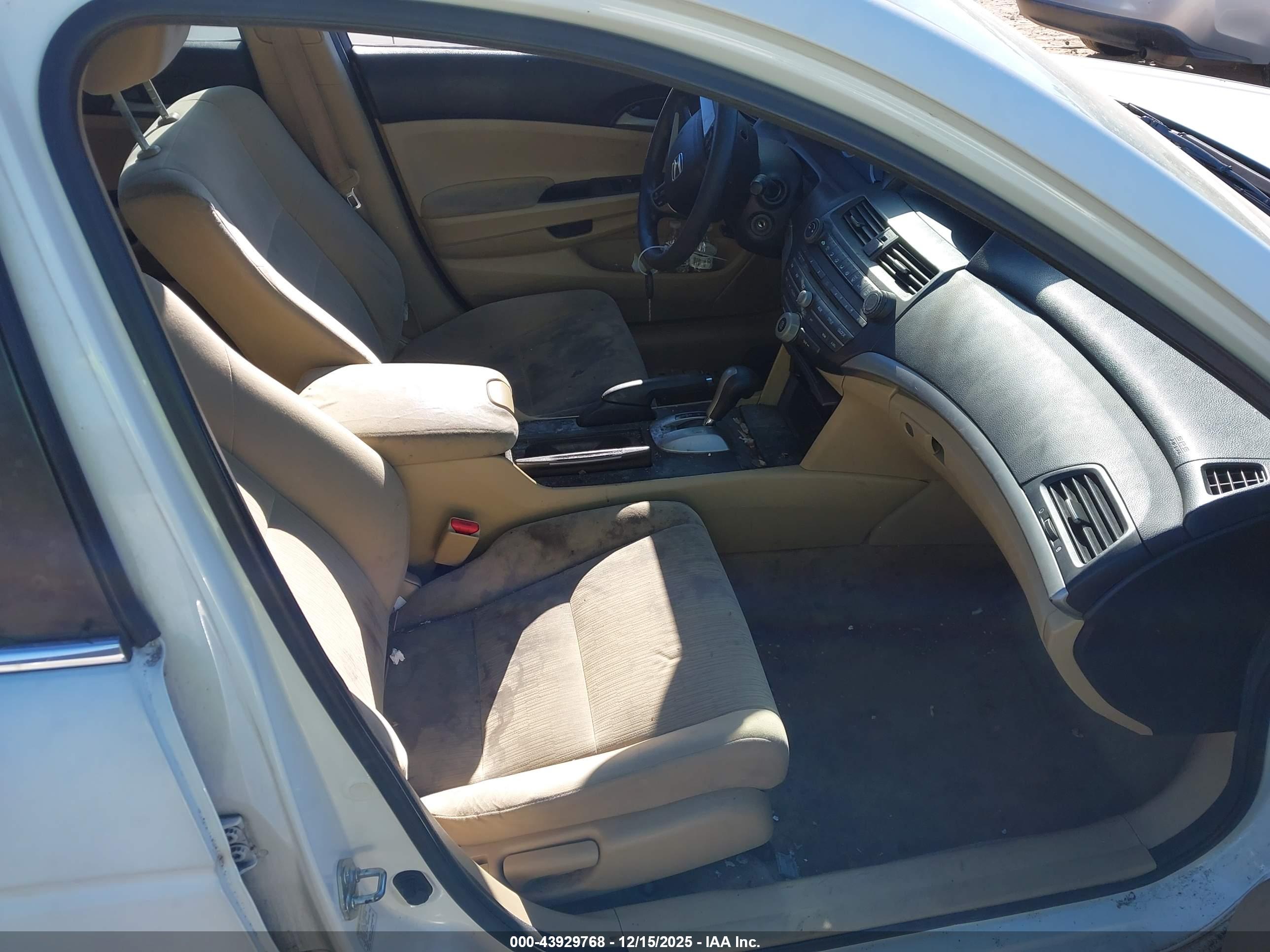HONDA ACCORD image 5