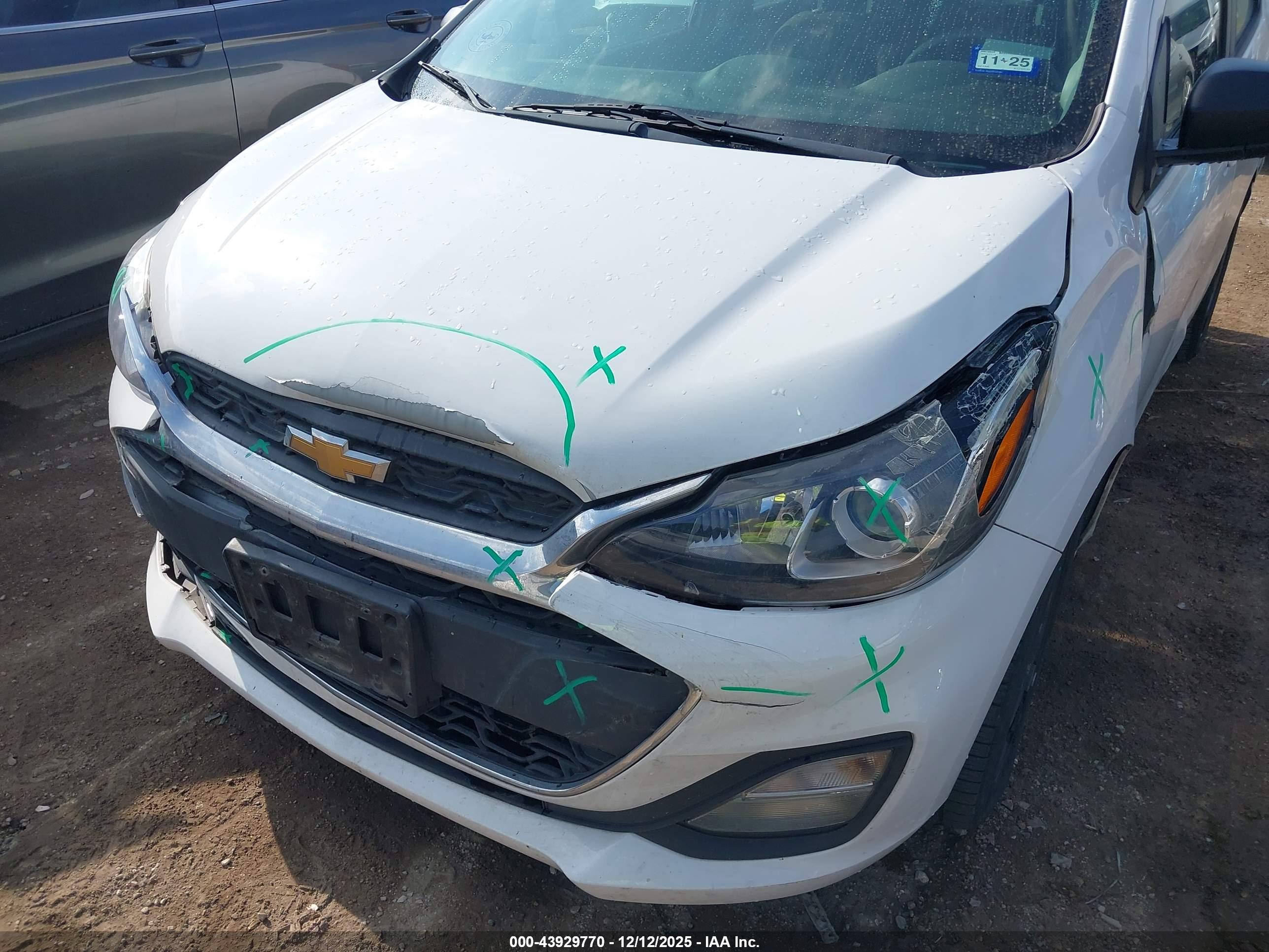 CHEVROLET SPARK image 6