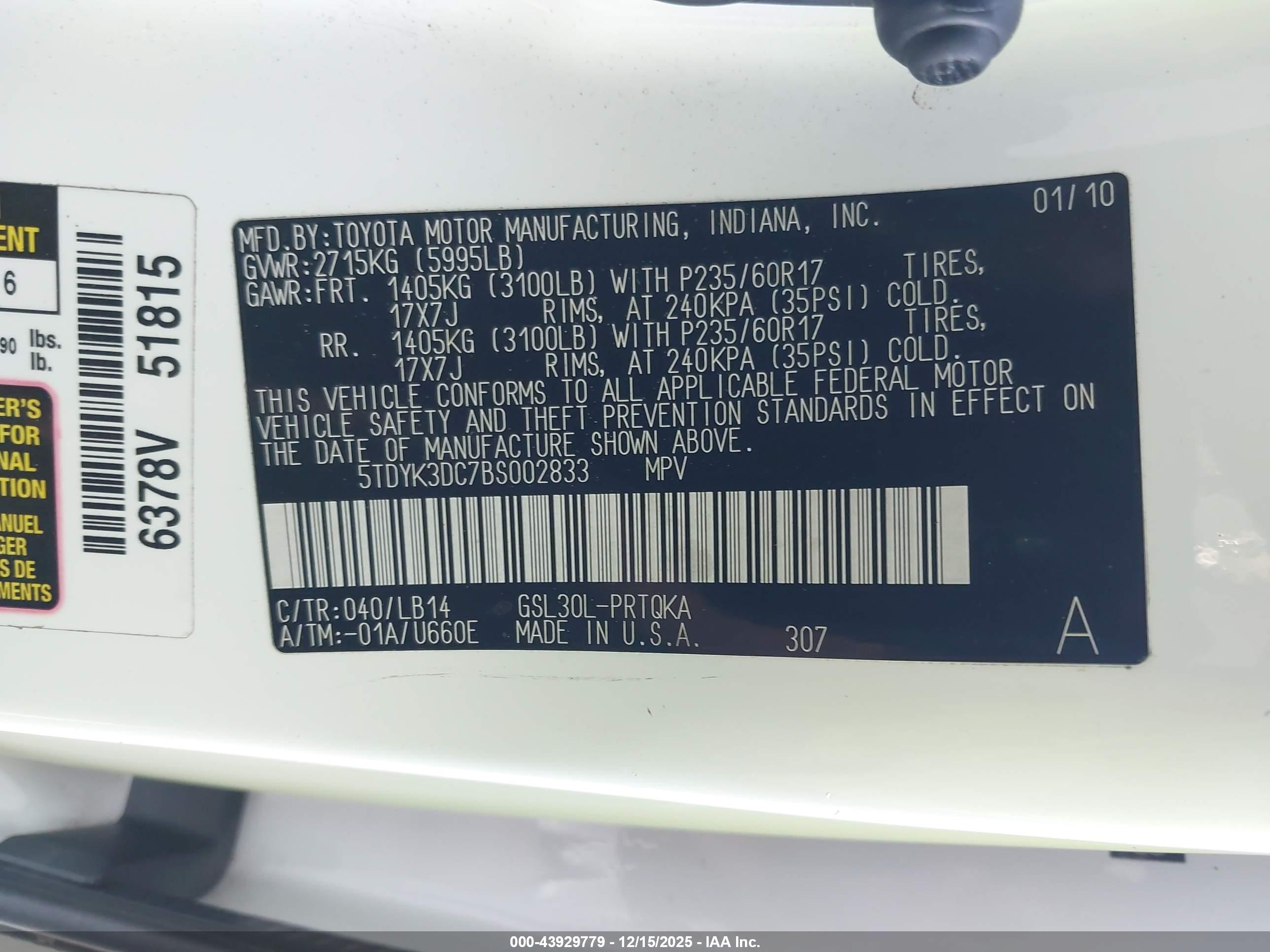 TOYOTA SIENNA image 9