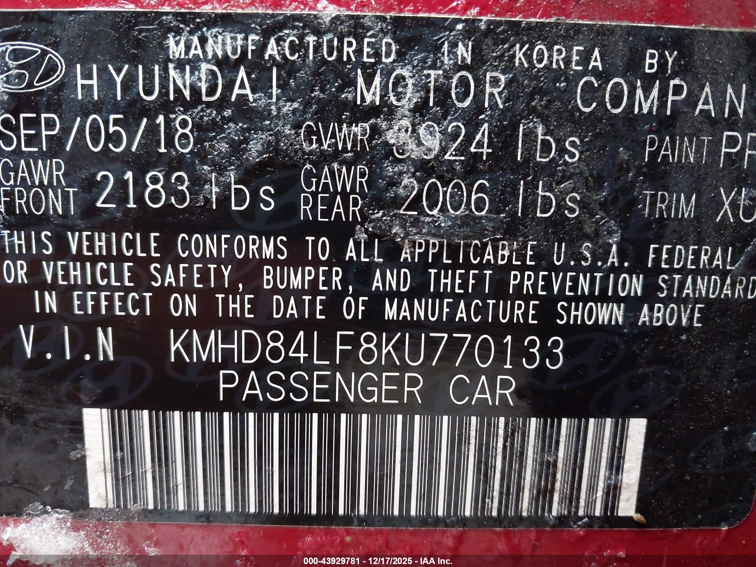HYUNDAI ELANTRA image 9