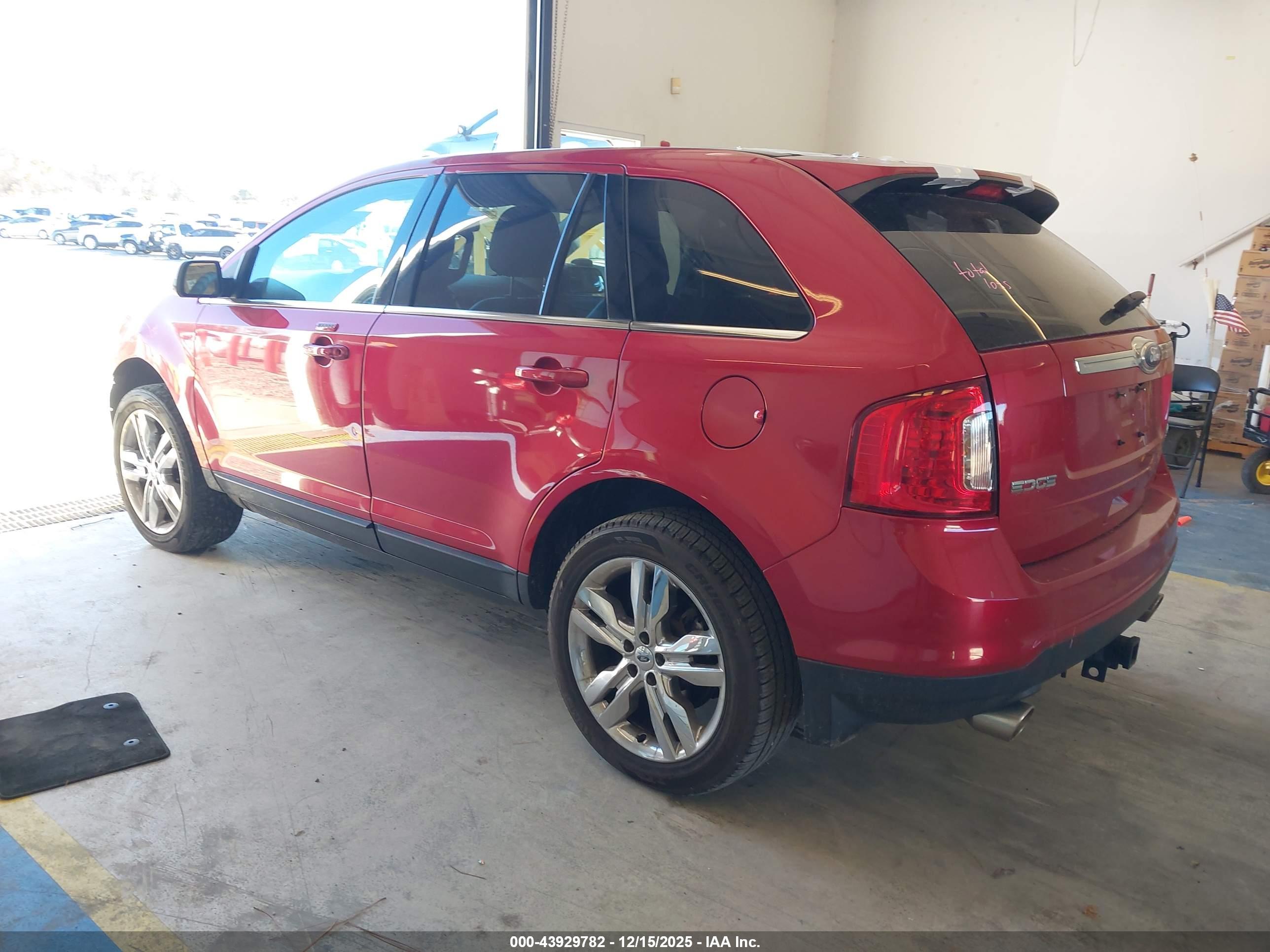 FORD EDGE image 3
