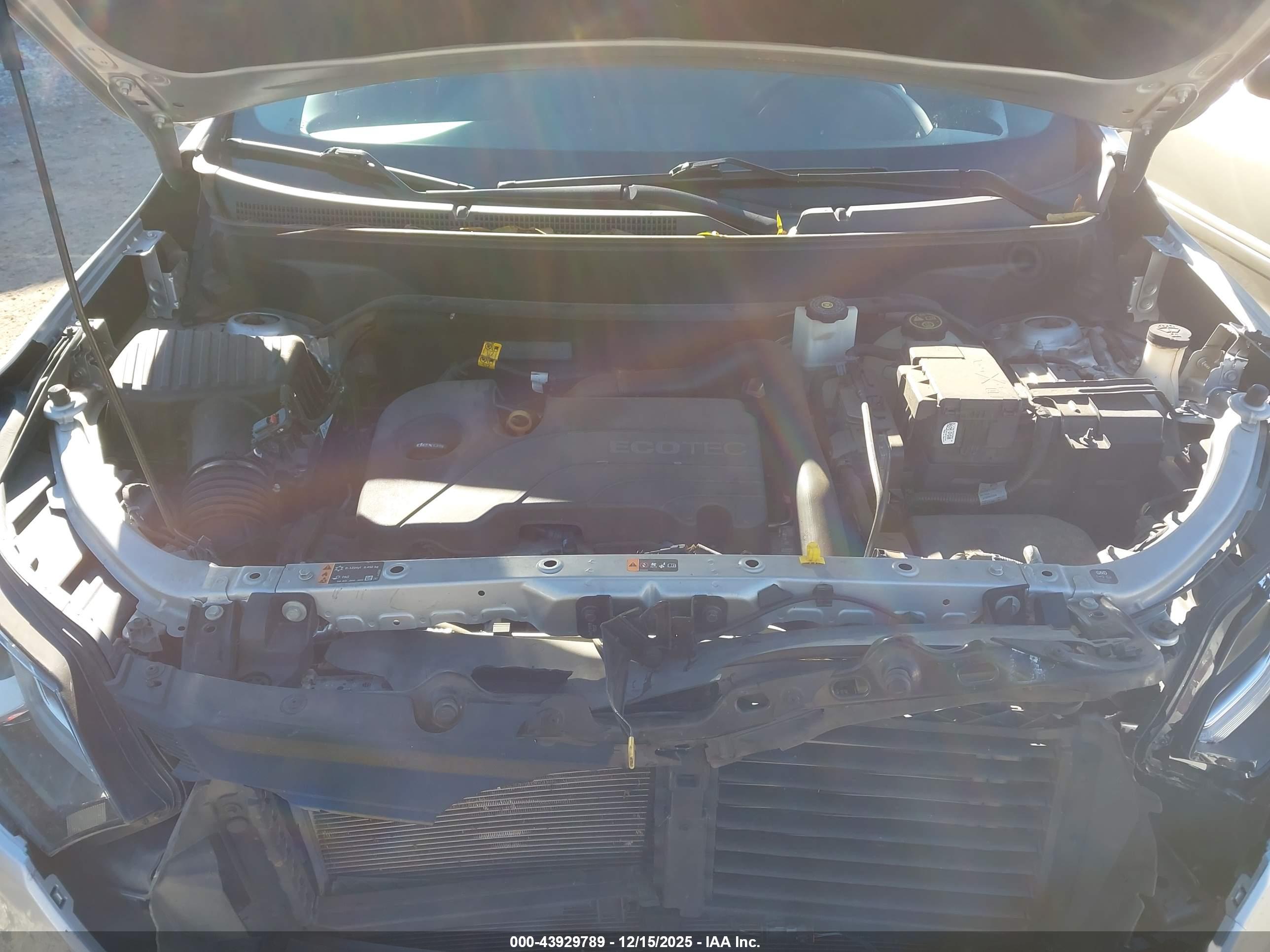 CHEVROLET EQUINOX image 10