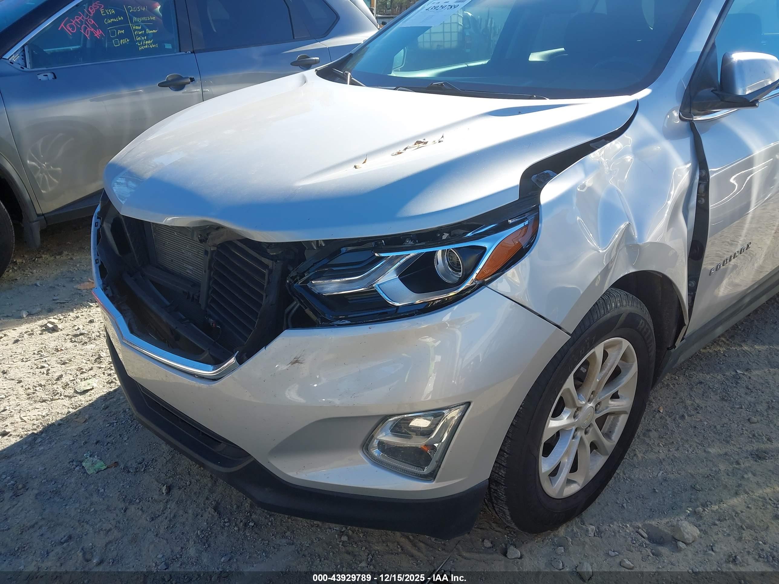 CHEVROLET EQUINOX image 6