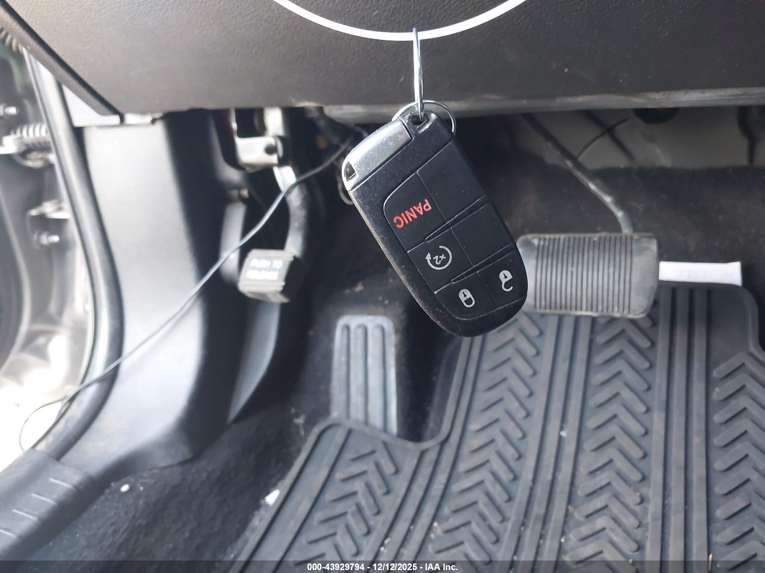 DODGE JOURNEY image 11