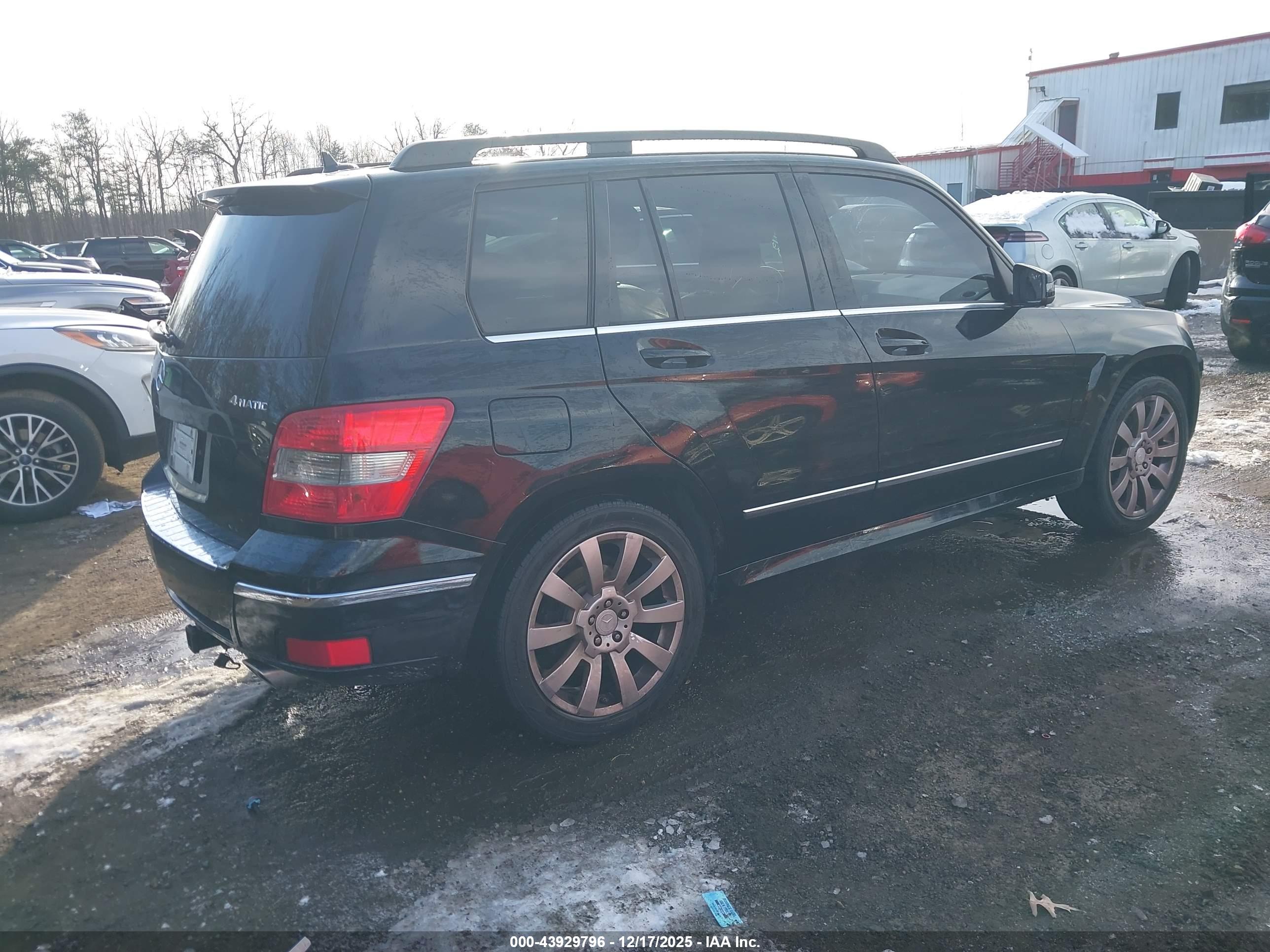 MERCEDES-BENZ GLK image 4