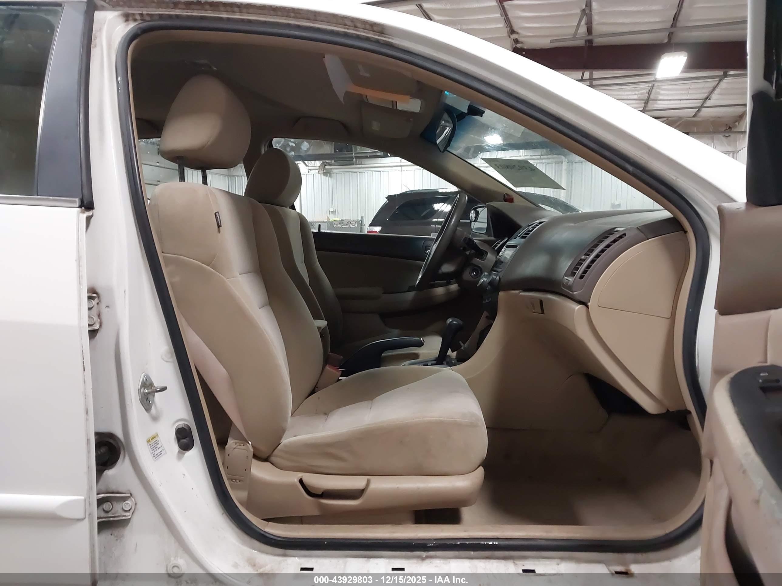 HONDA ACCORD image 5