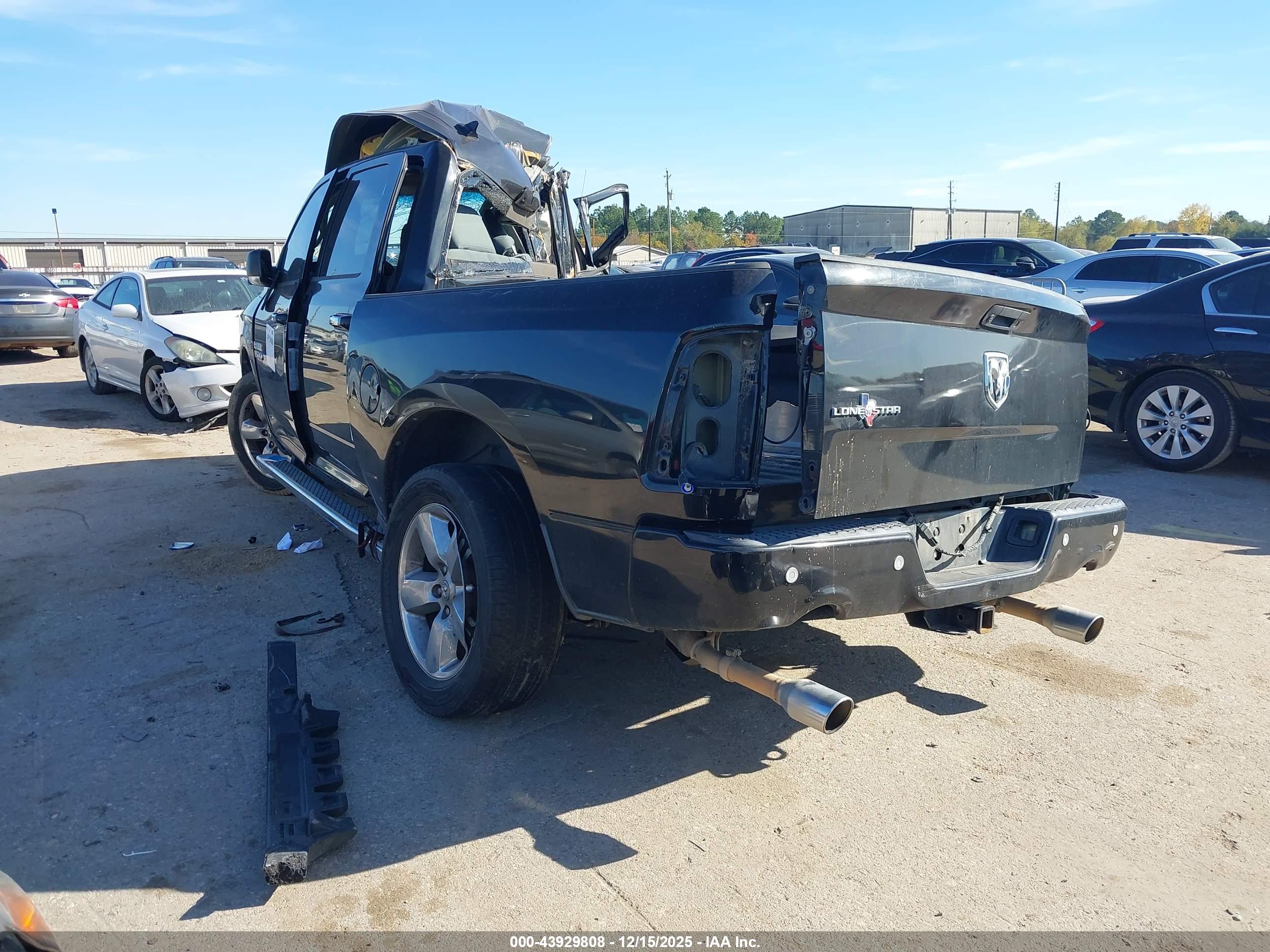 RAM 1500 image 3