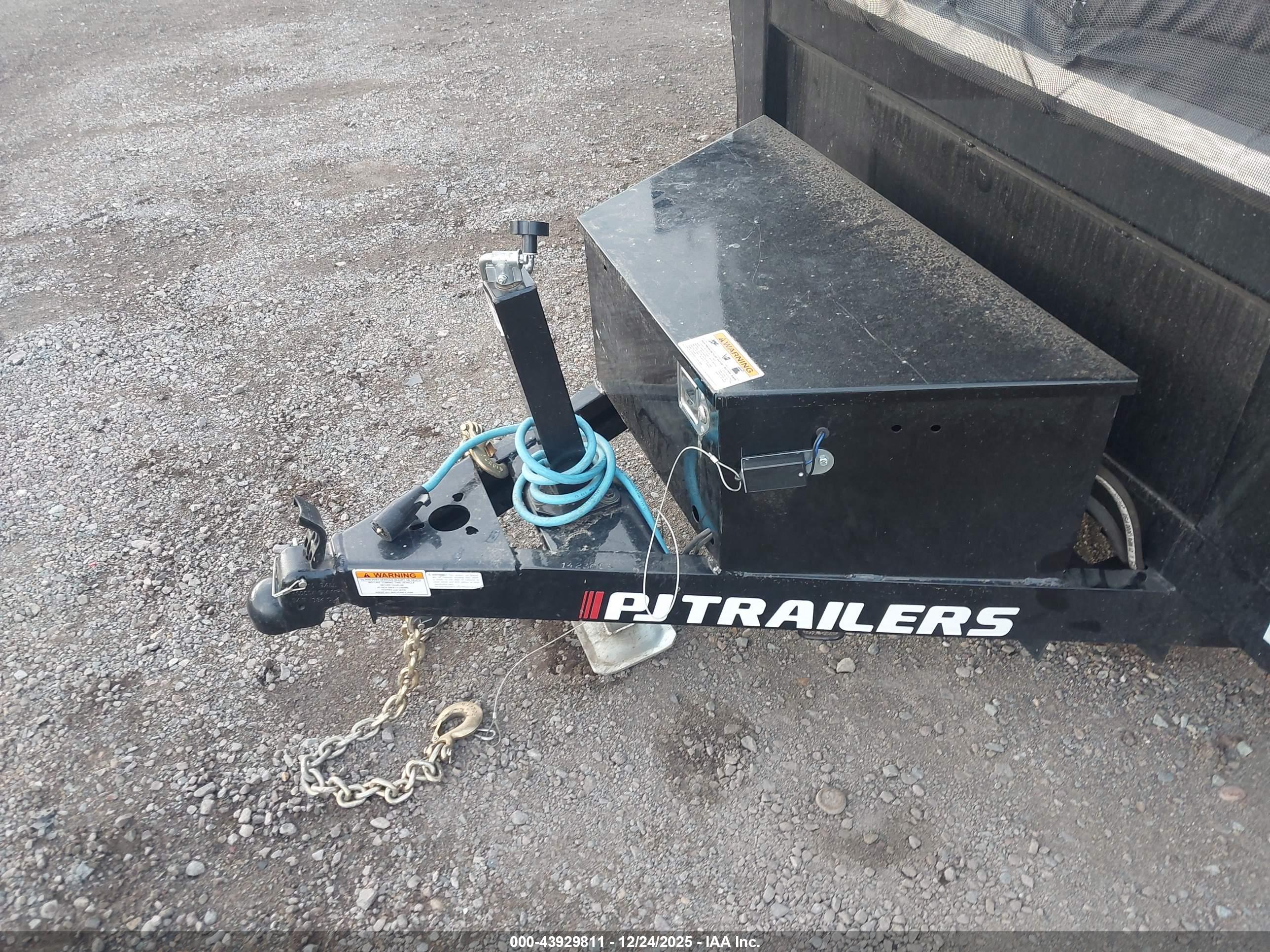 PJ TRAILERS image 10