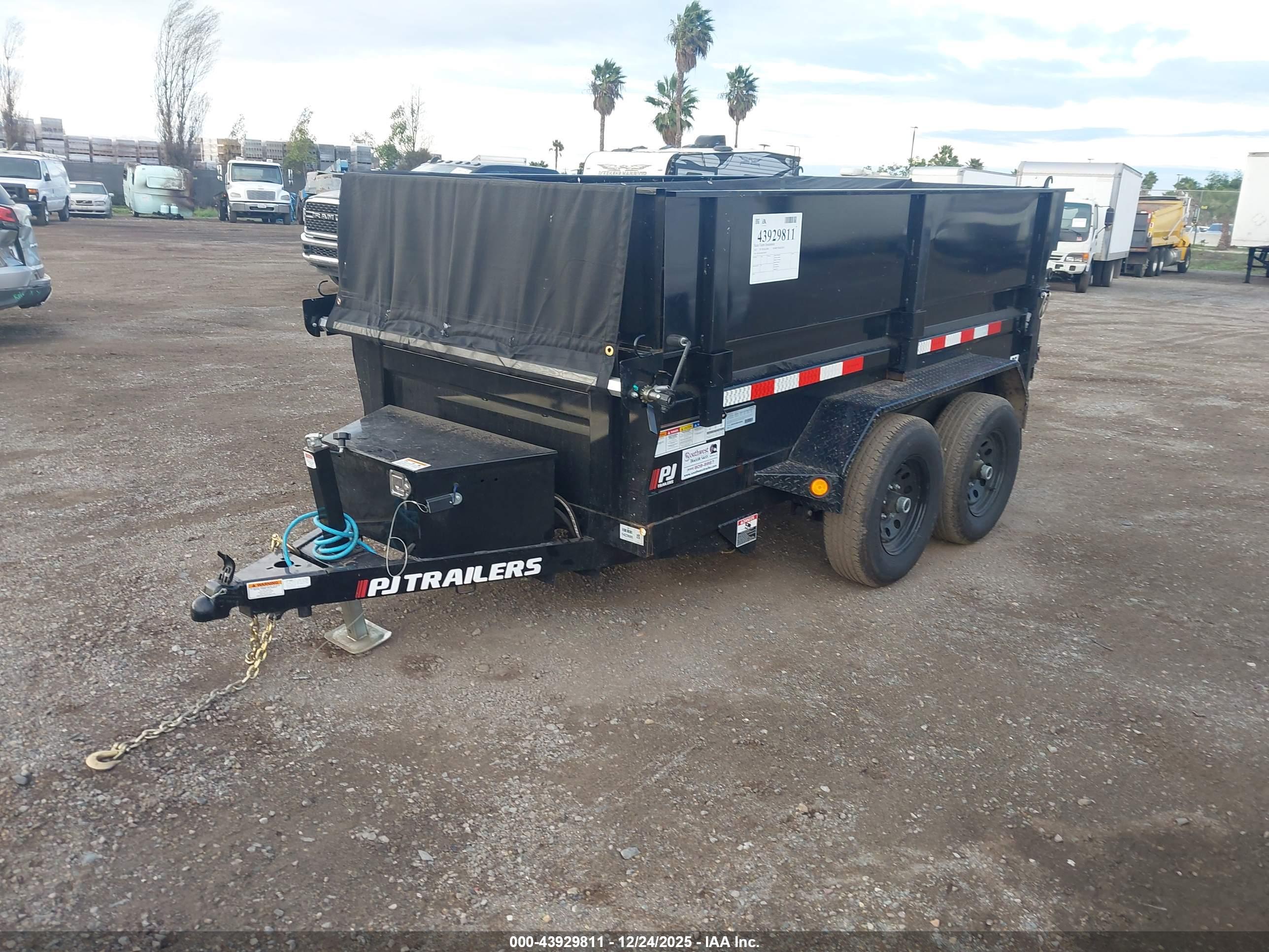 PJ TRAILERS image 2