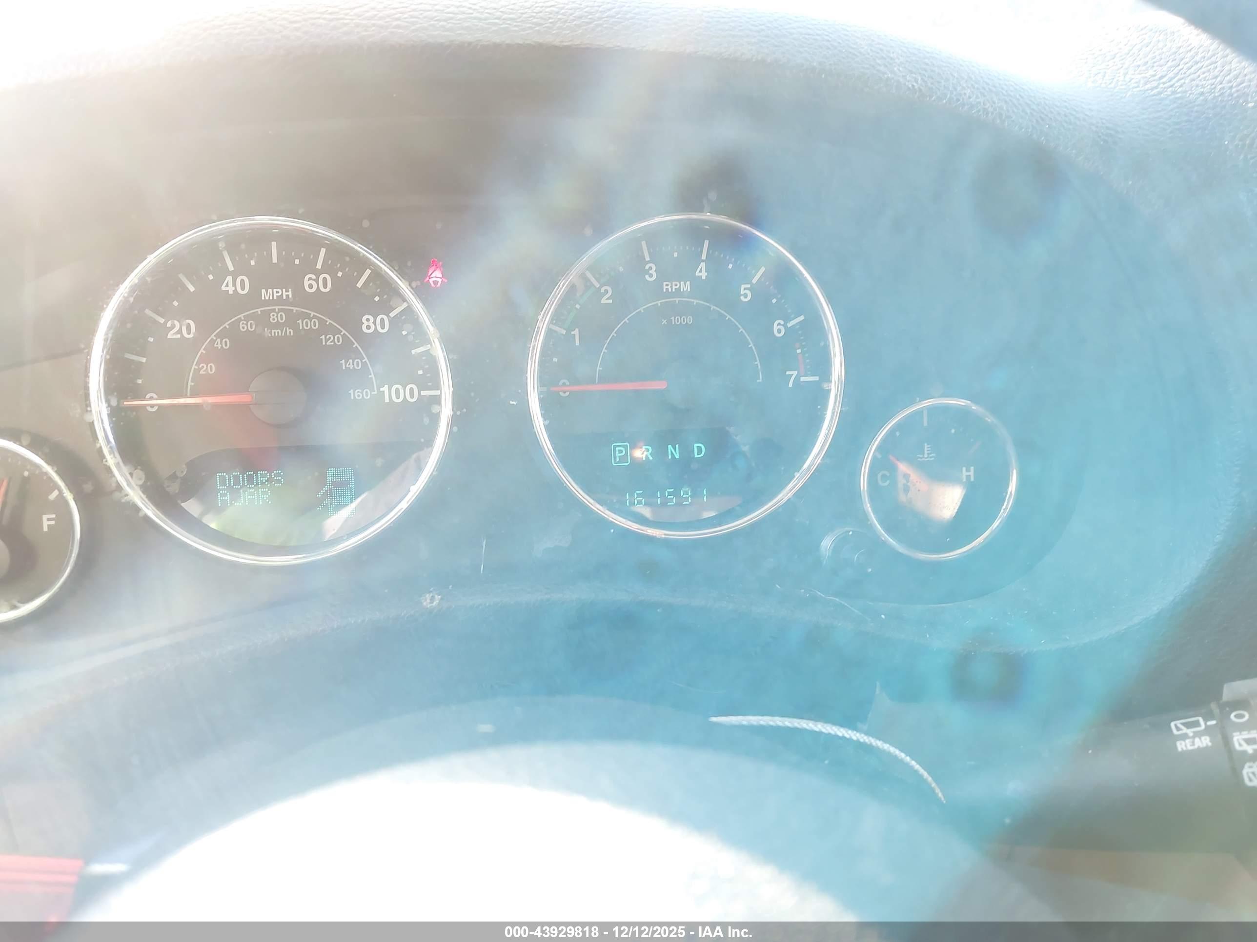 JEEP WRANGLER image 7