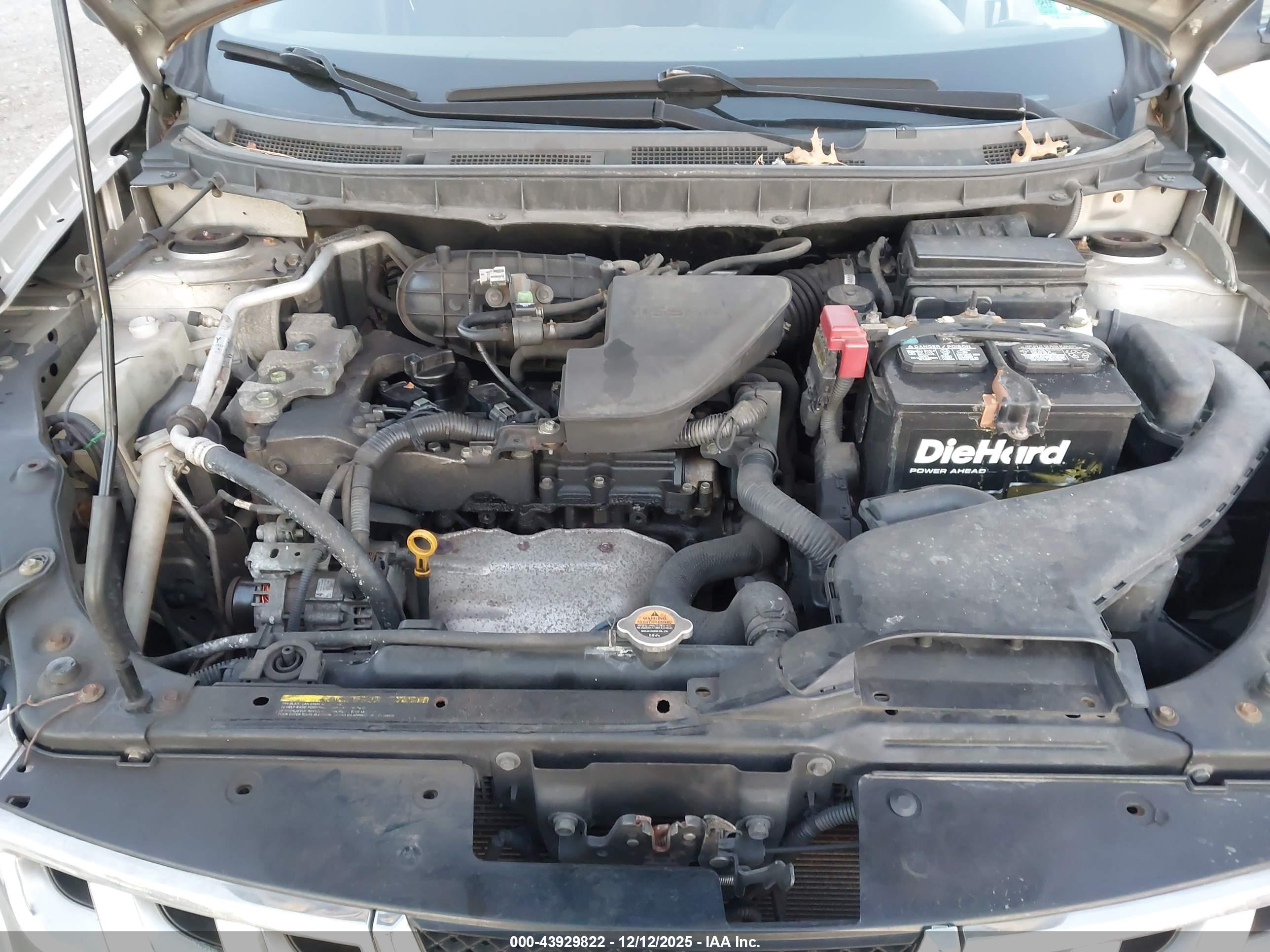 NISSAN ROGUE image 10