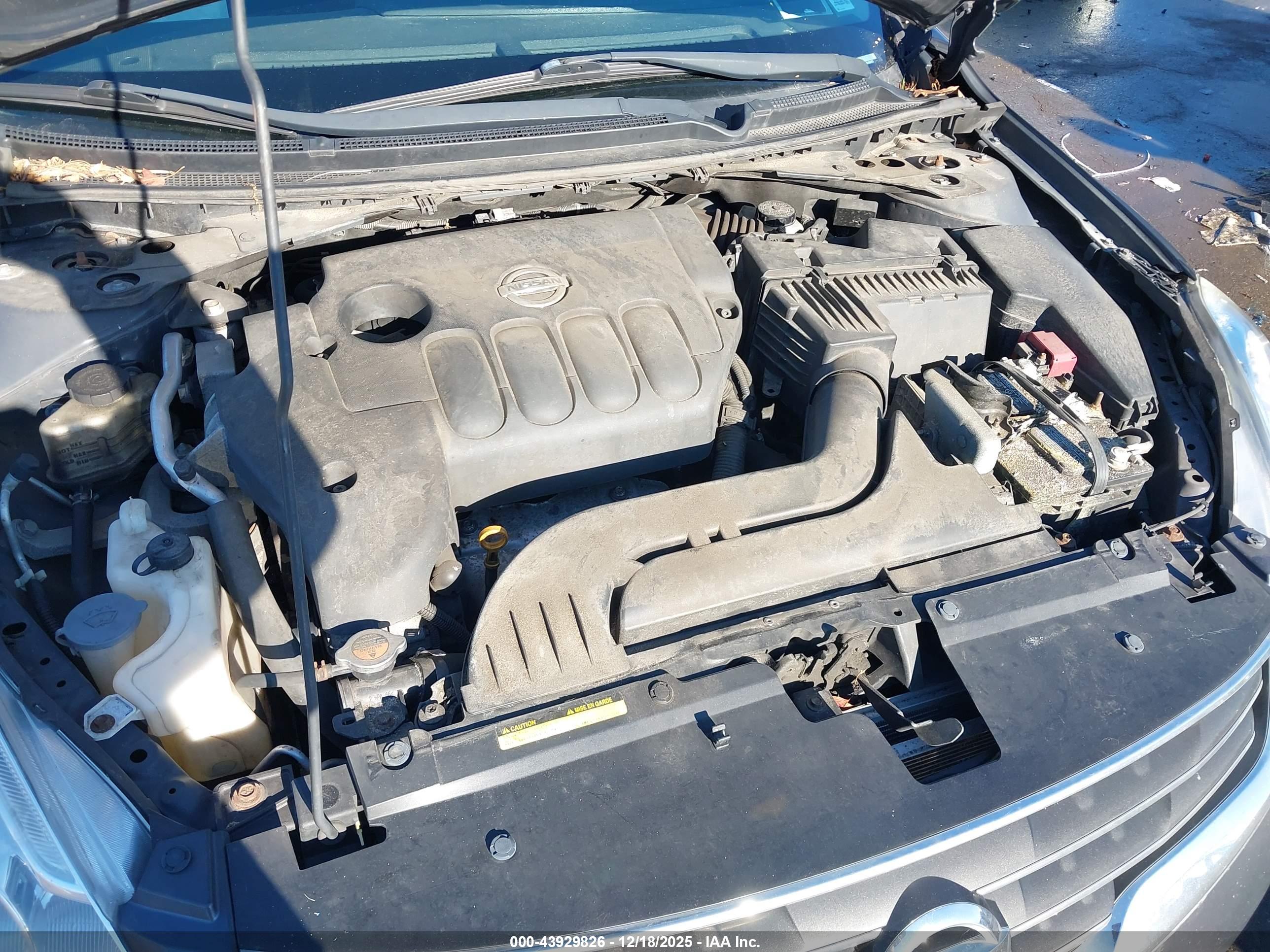 NISSAN ALTIMA image 10