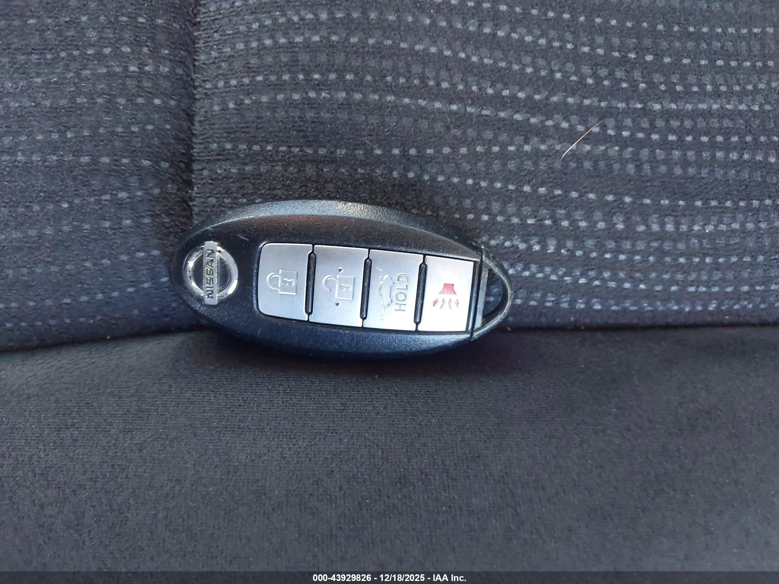 NISSAN ALTIMA image 11