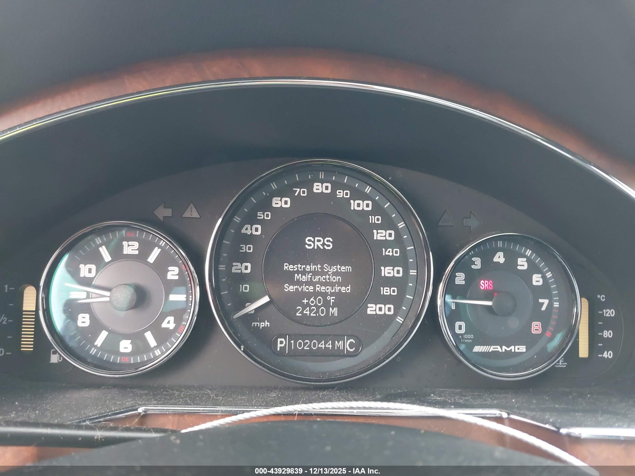 MERCEDES-BENZ CLS image 7