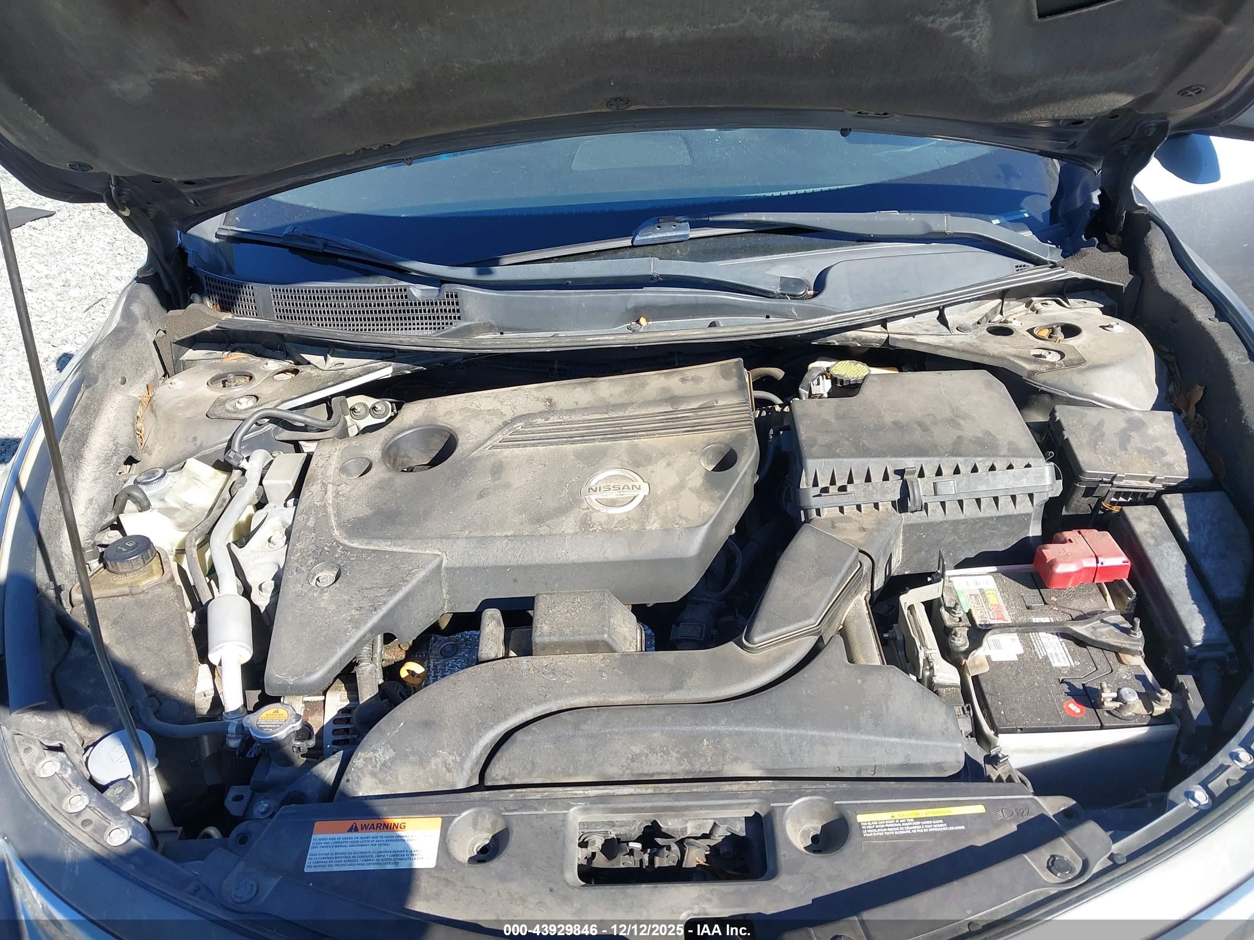 NISSAN ALTIMA image 10