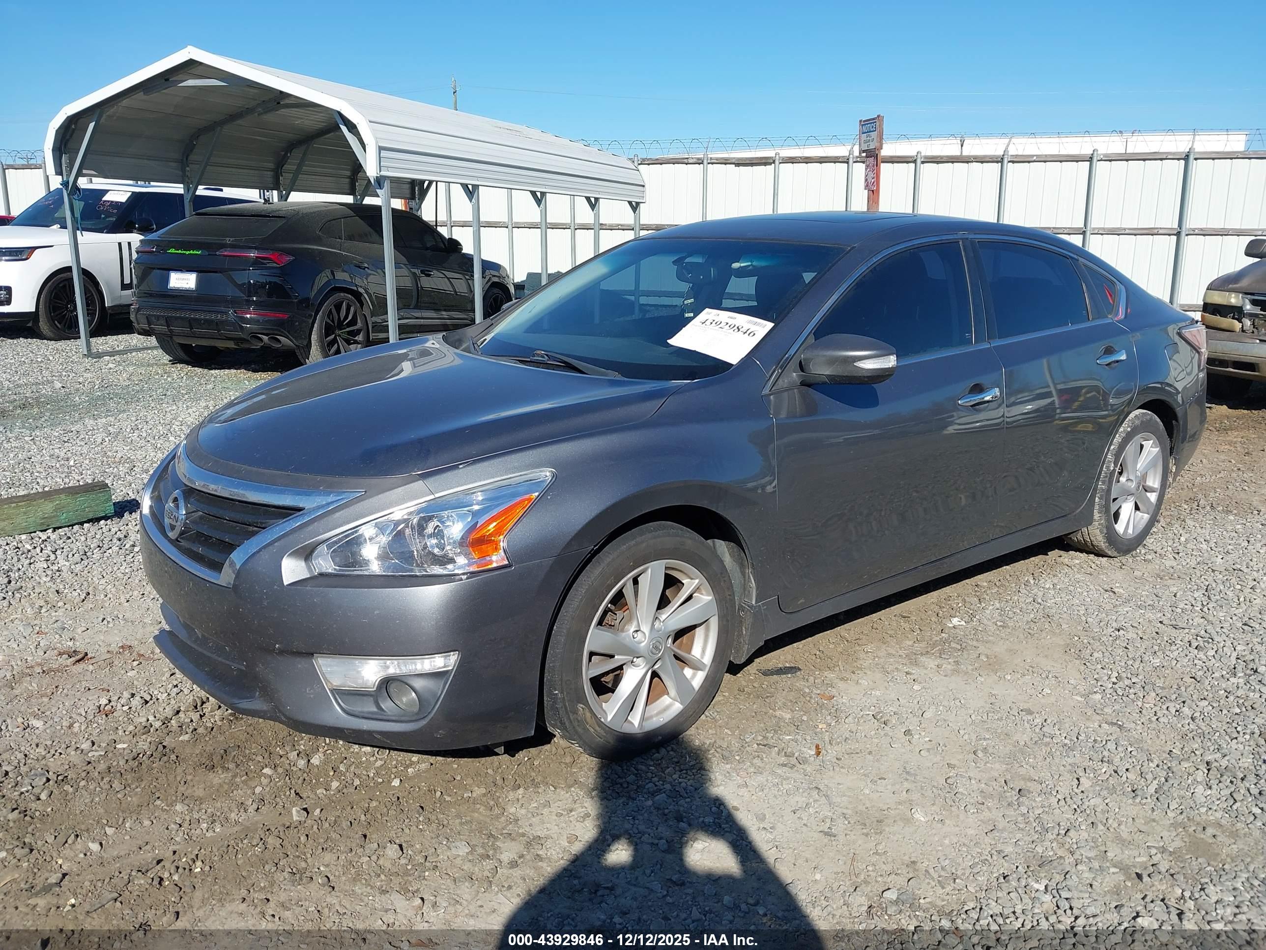 NISSAN ALTIMA image 2