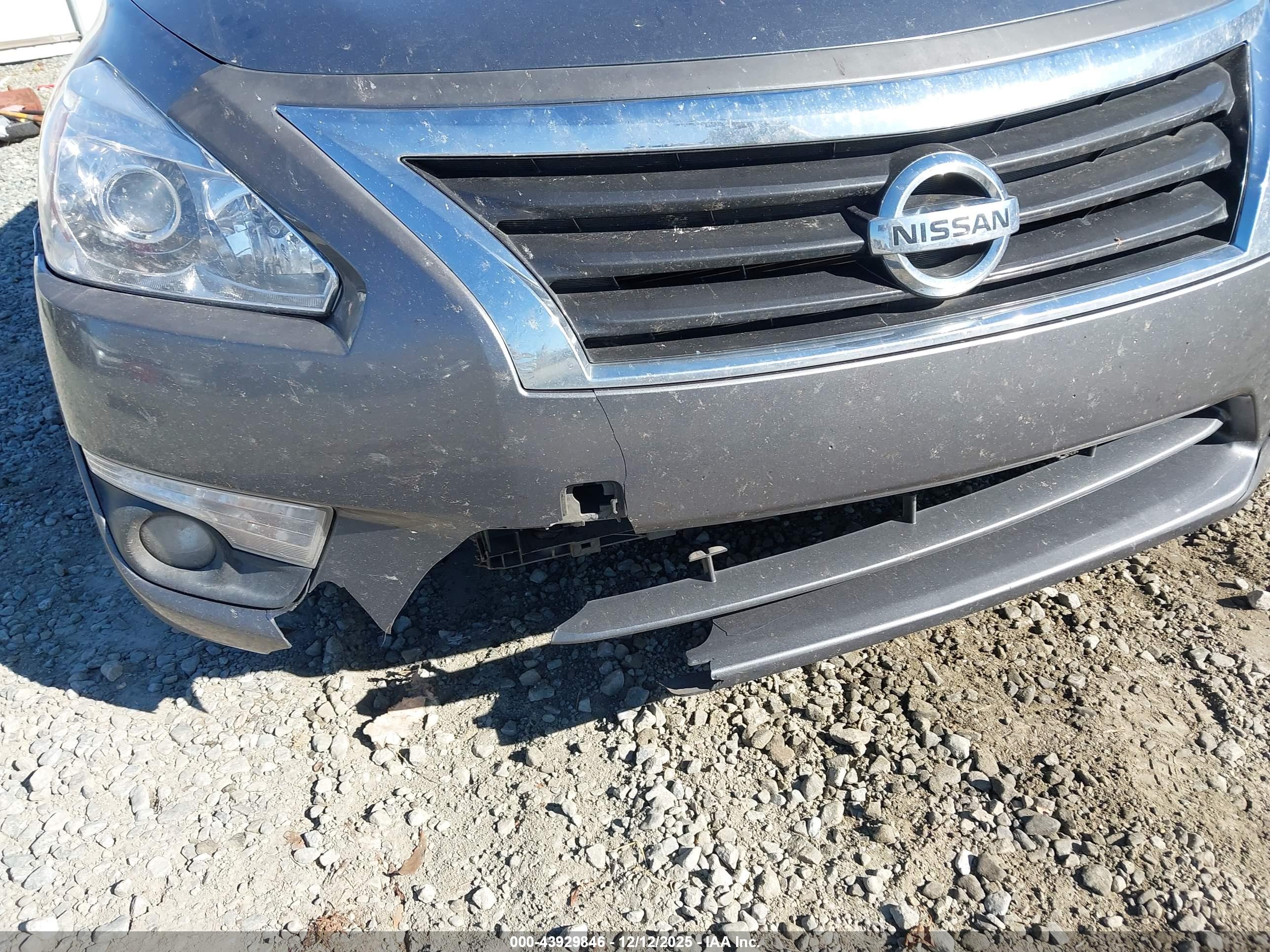 NISSAN ALTIMA image 6