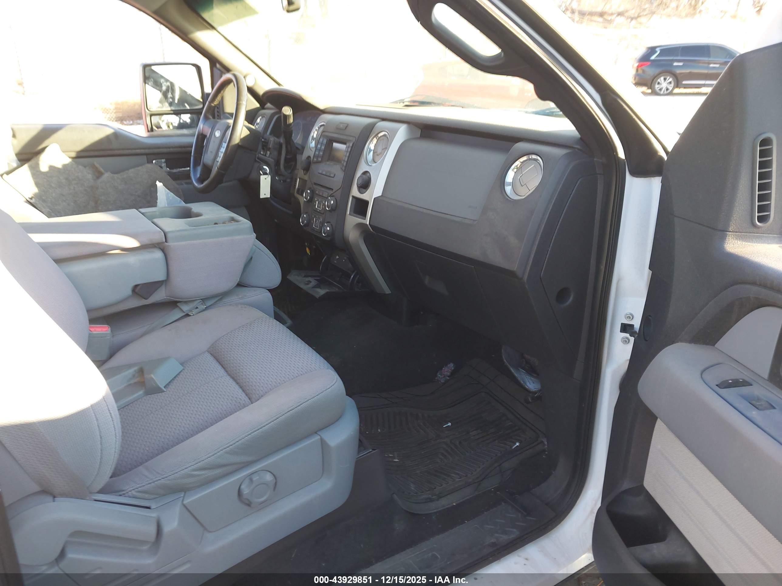 FORD F-150 image 5