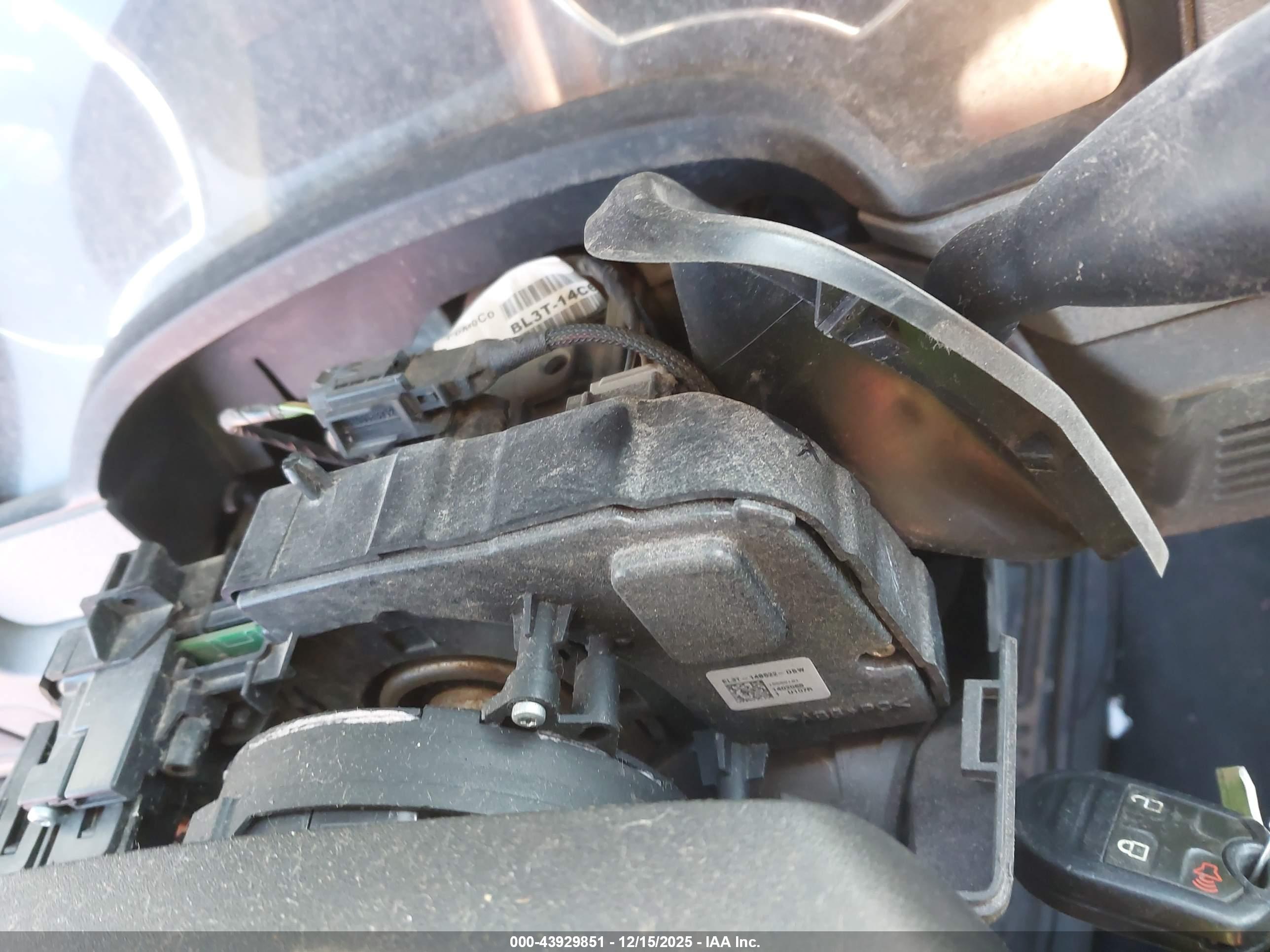 FORD F-150 image 6