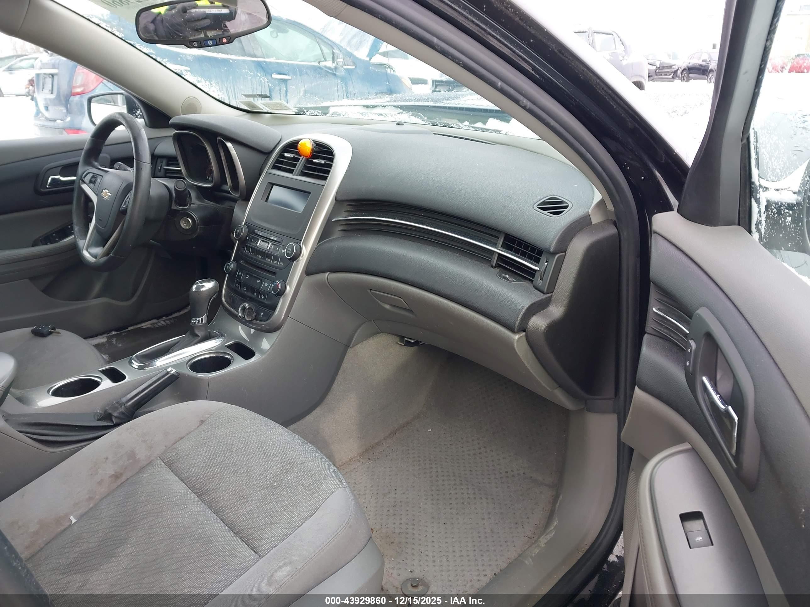 CHEVROLET MALIBU image 5