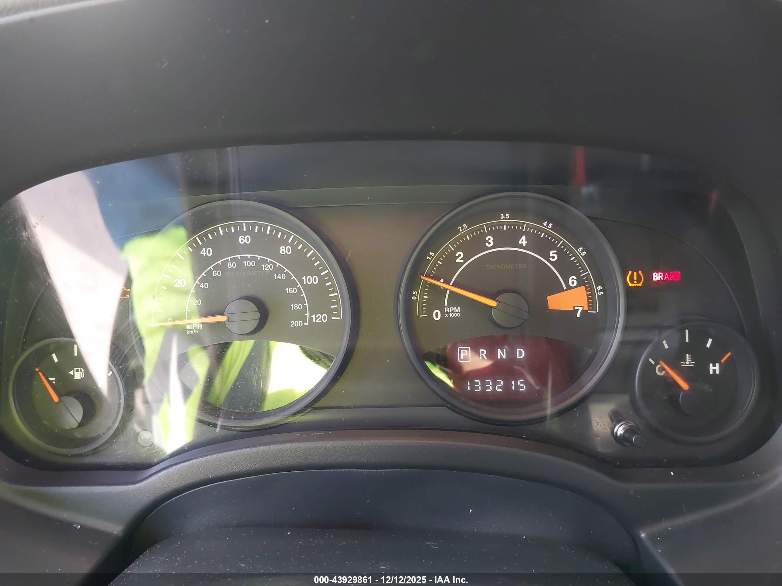 JEEP COMPASS image 7