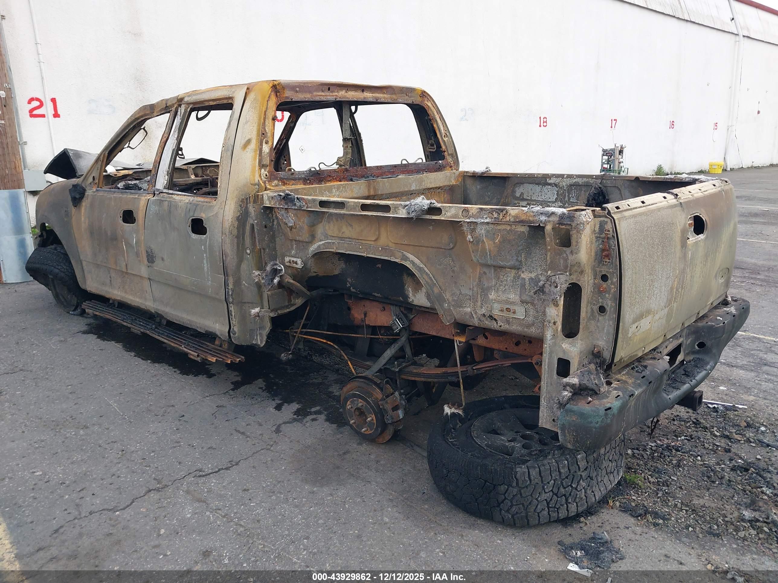 FORD F-150 image 3