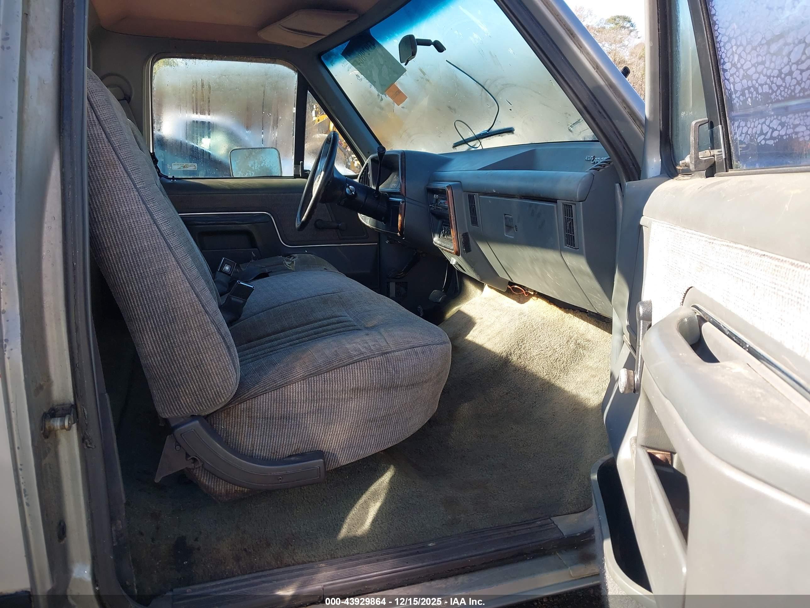 FORD F150 image 5