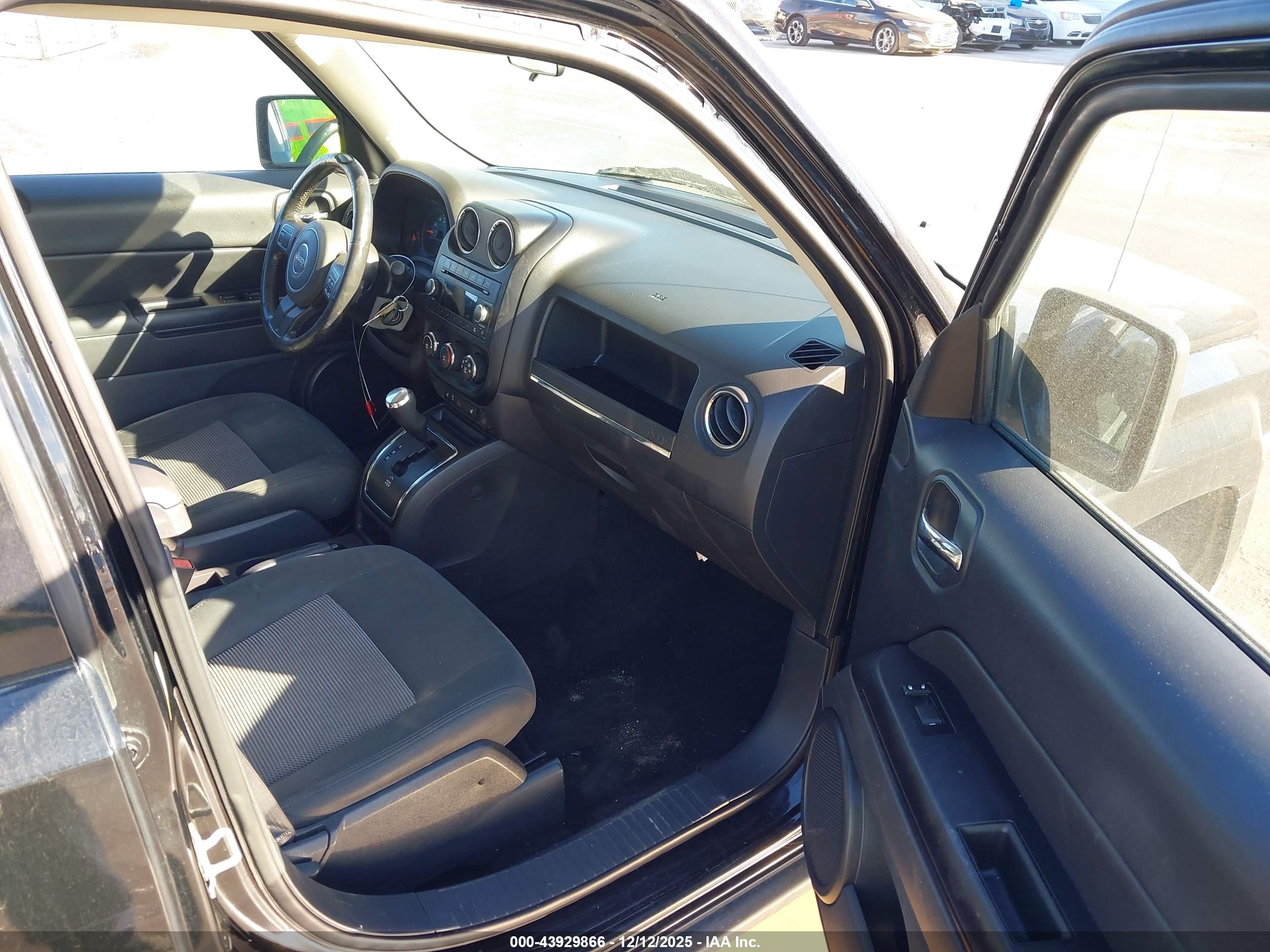 JEEP PATRIOT image 5