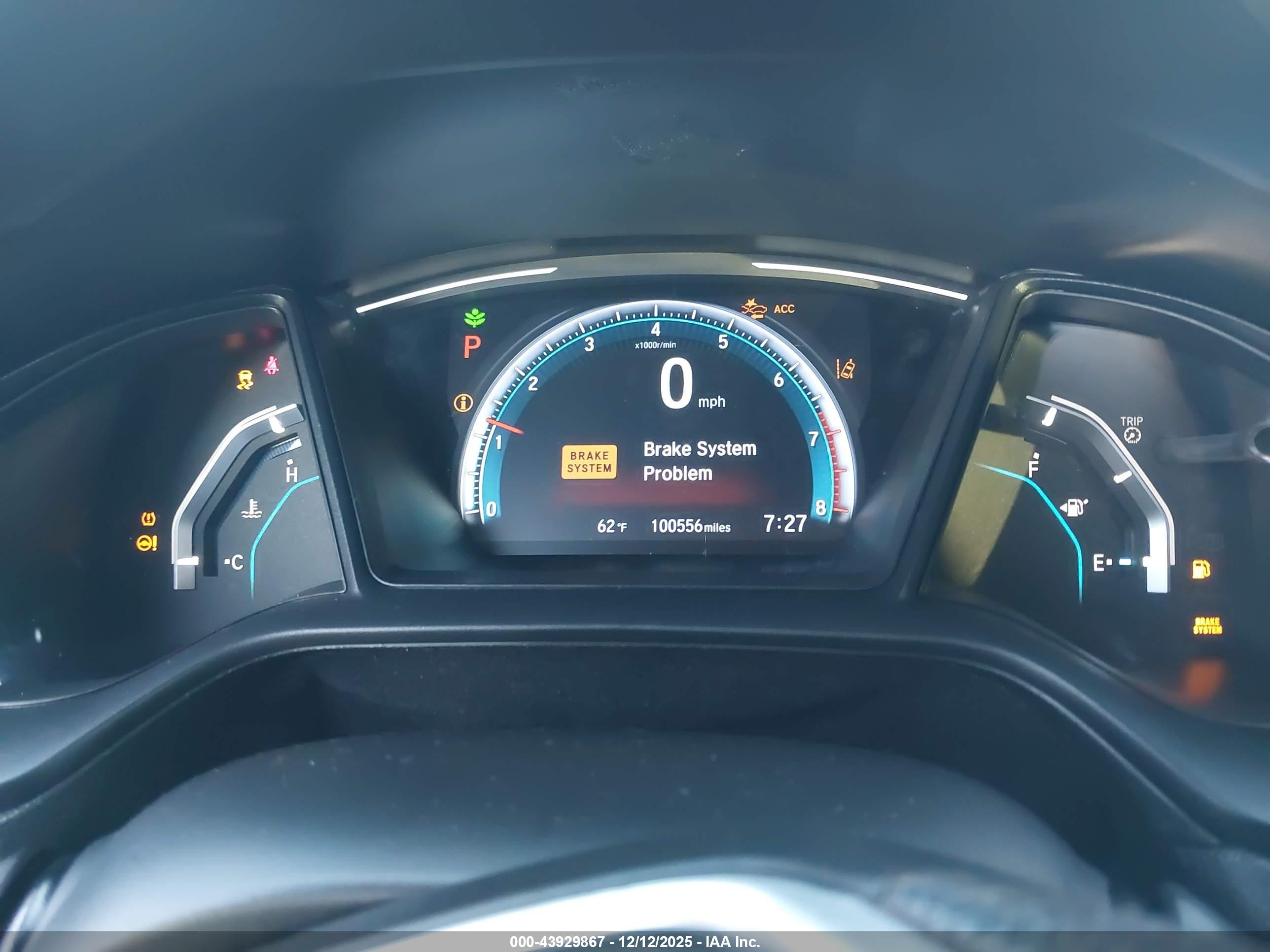 HONDA CIVIC image 7