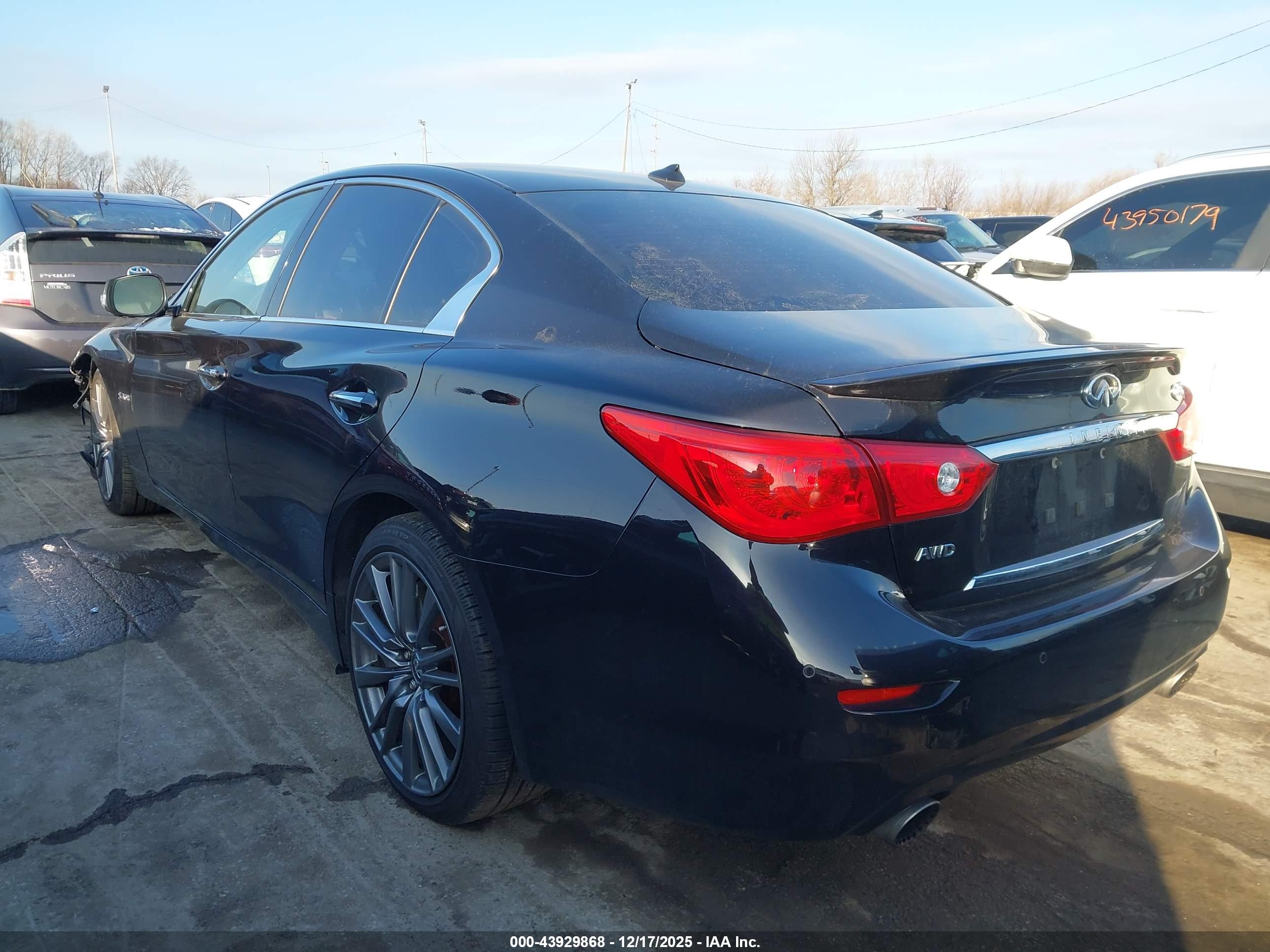 INFINITI Q50 image 3