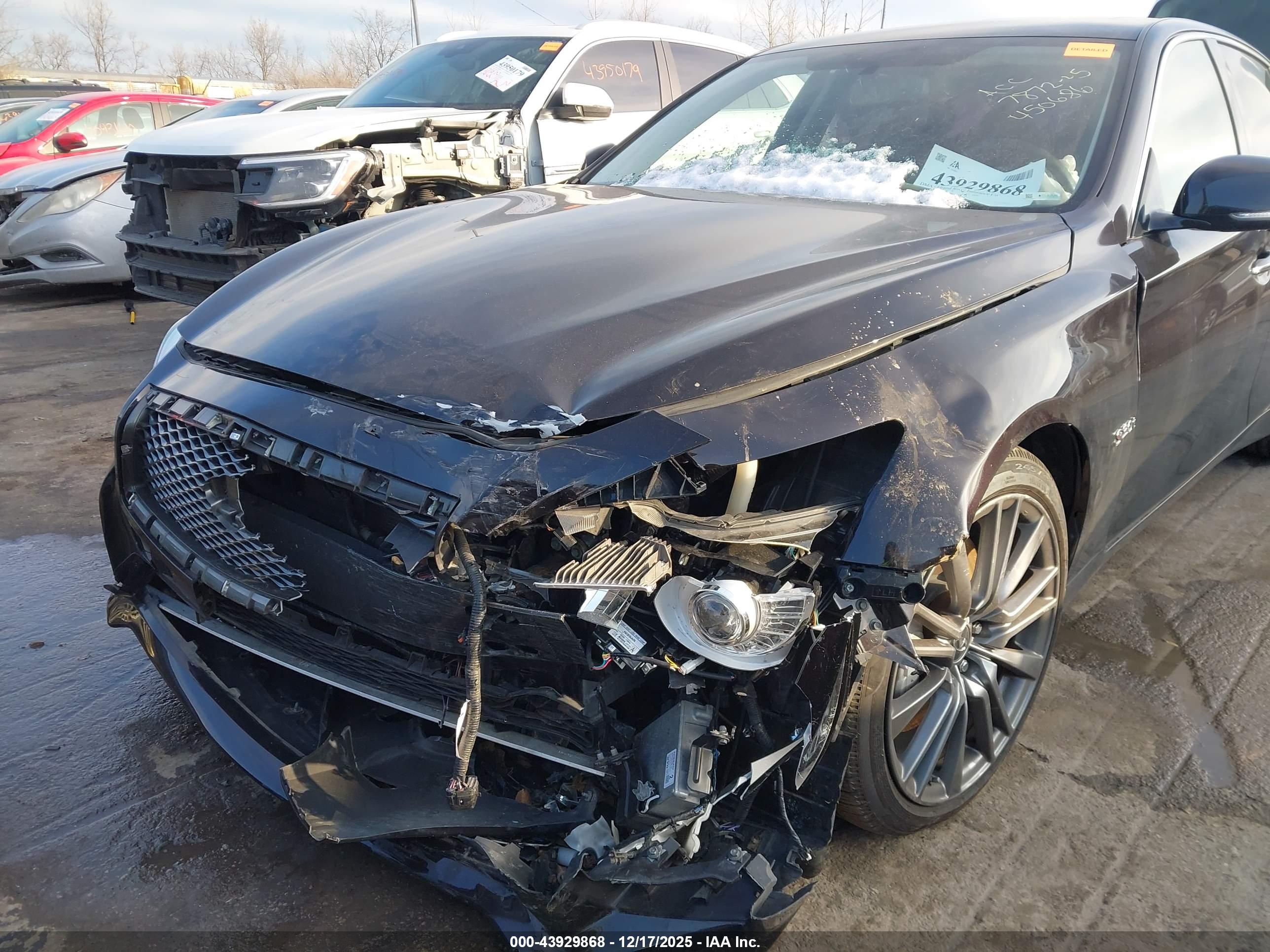 INFINITI Q50 image 6