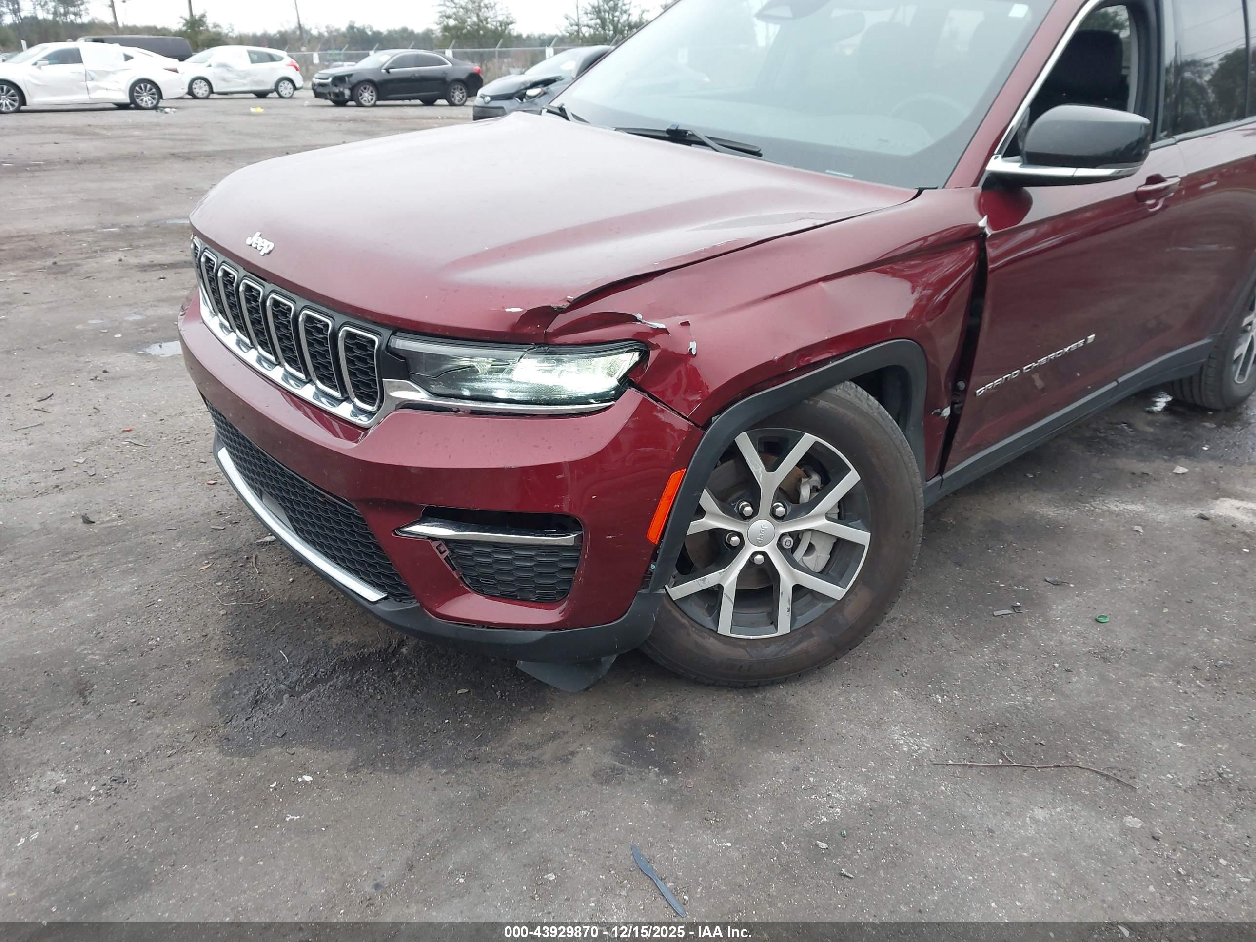 JEEP GRAND image 6