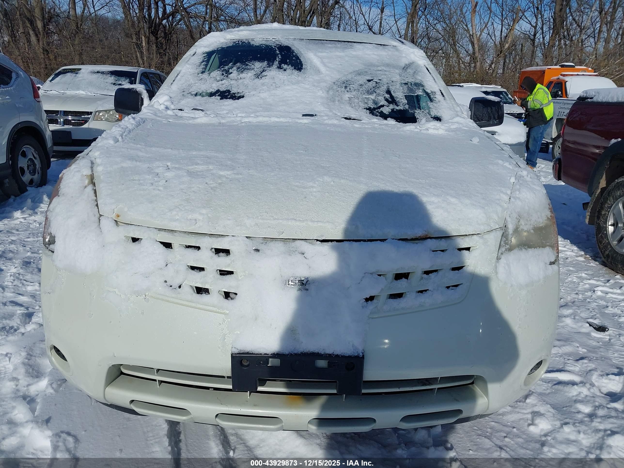 NISSAN ROGUE image 6