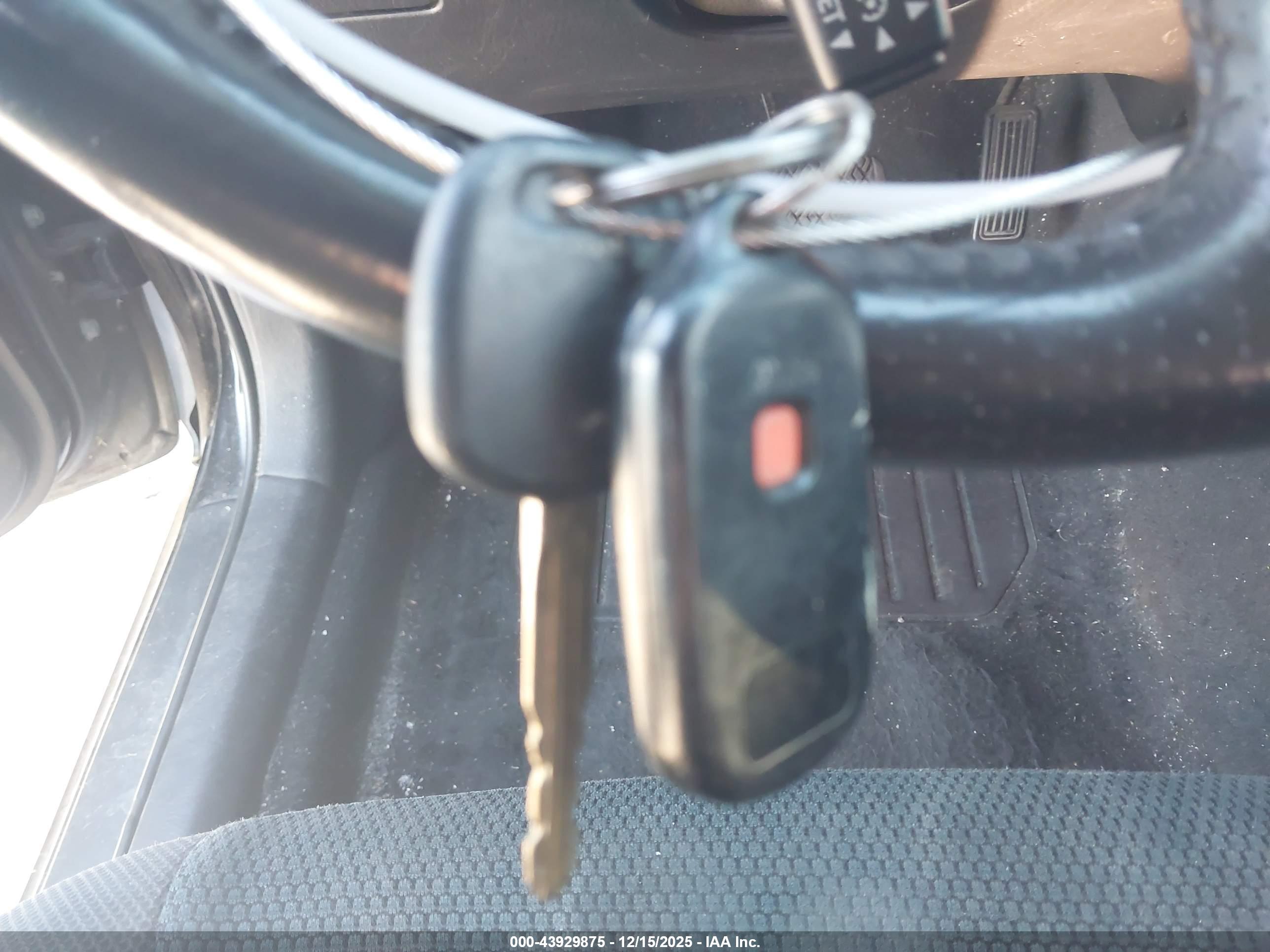 TOYOTA MATRIX image 11