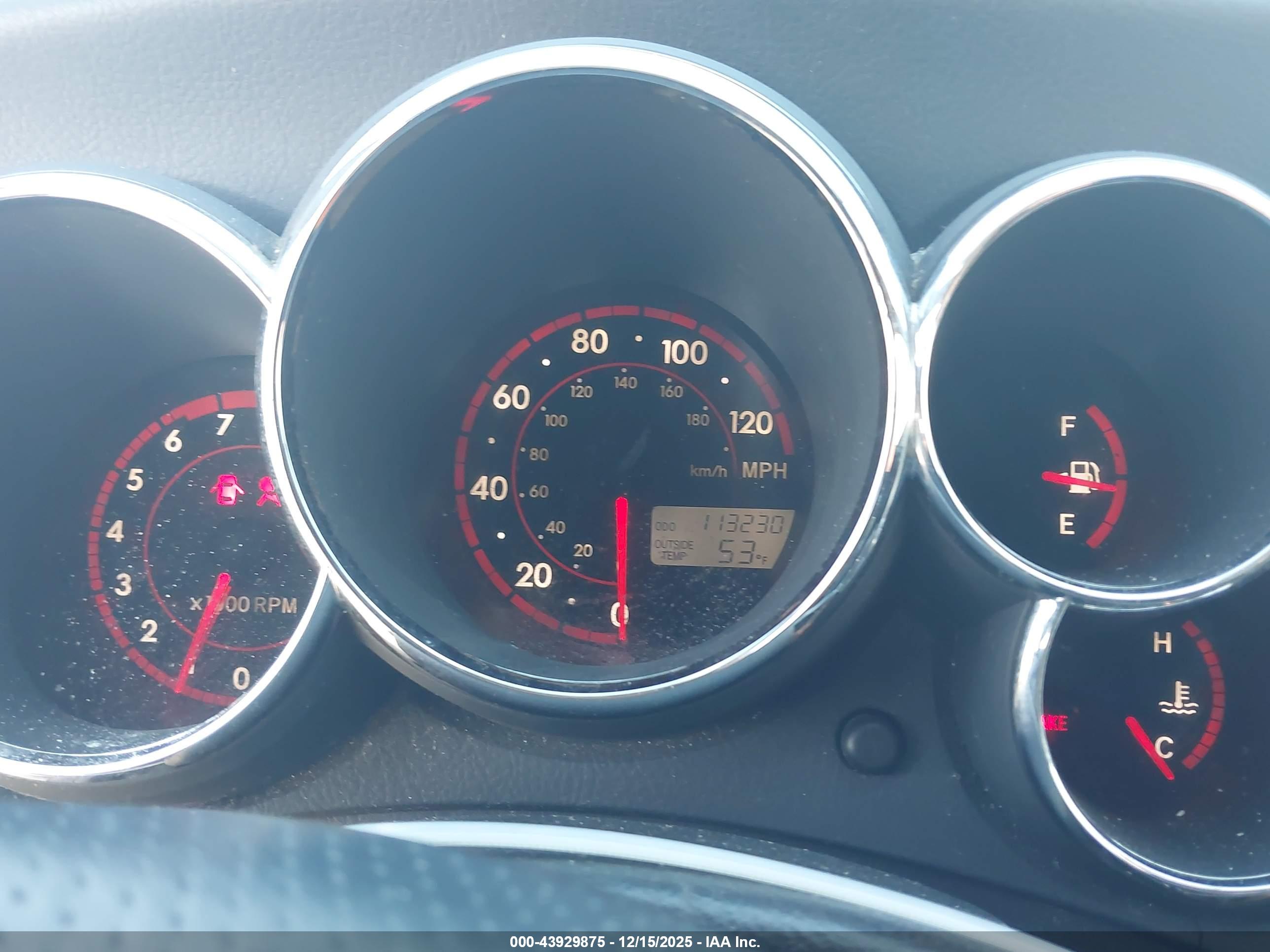 TOYOTA MATRIX image 7