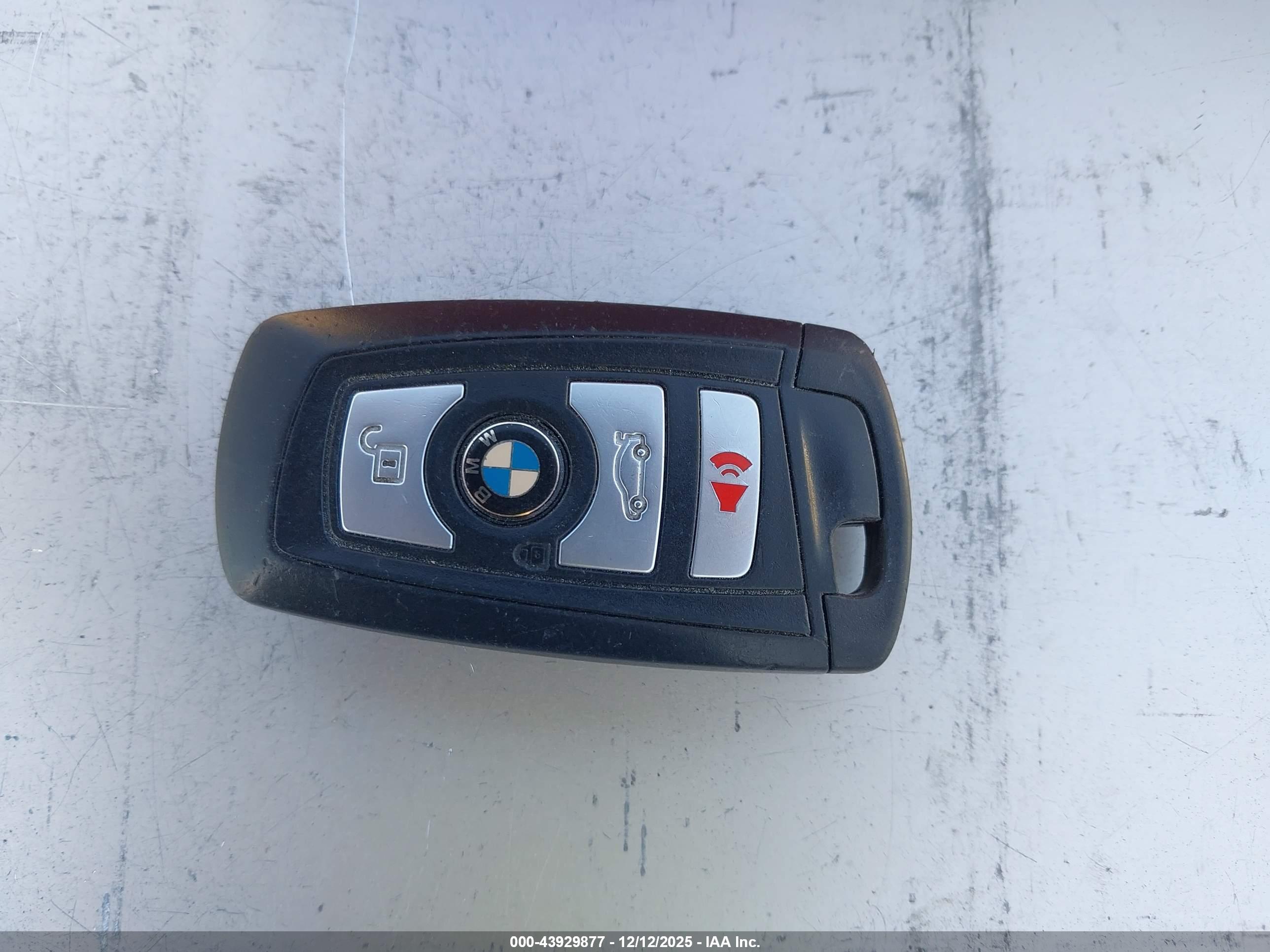 BMW 528I image 11