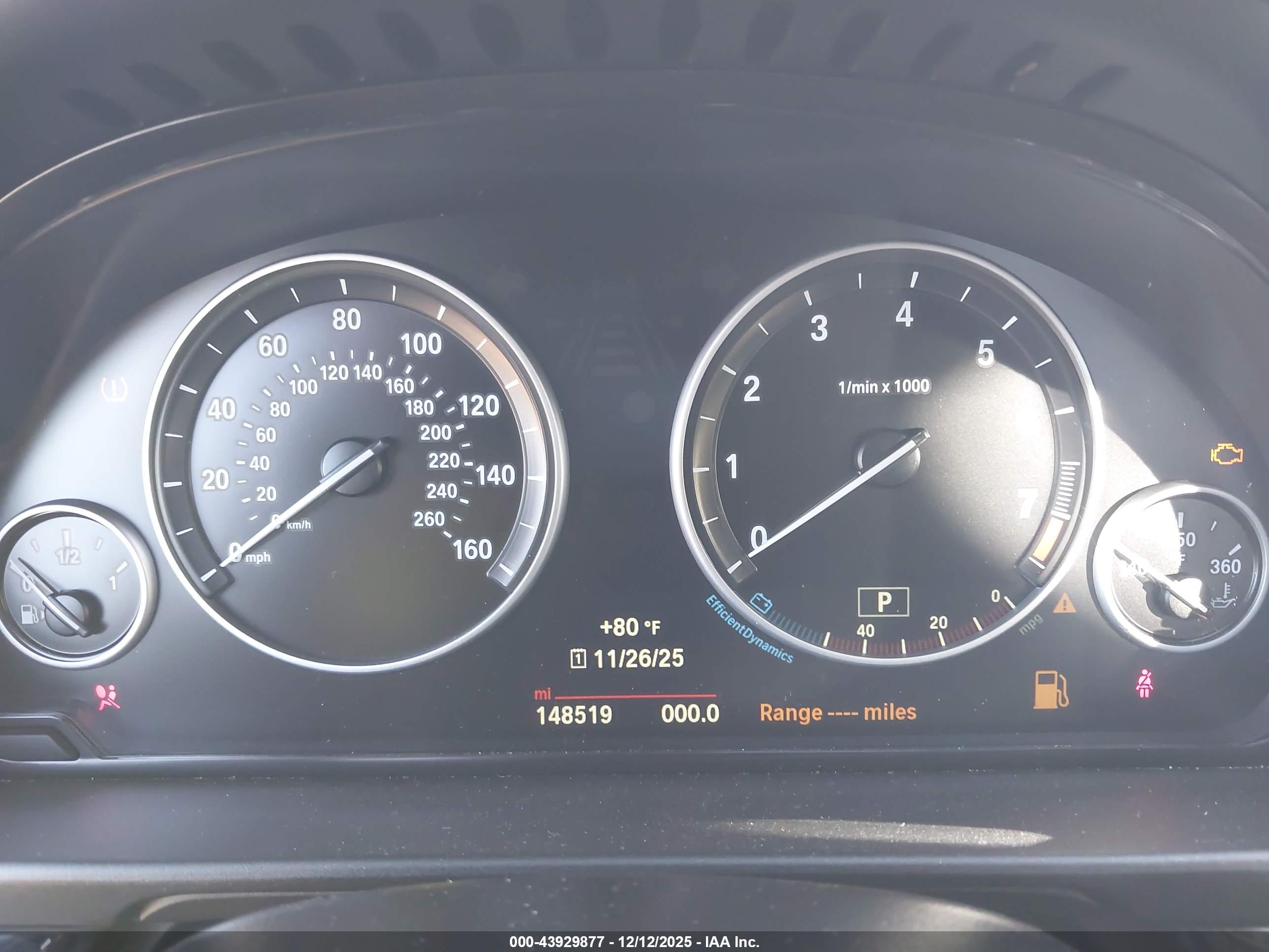 BMW 528I image 7