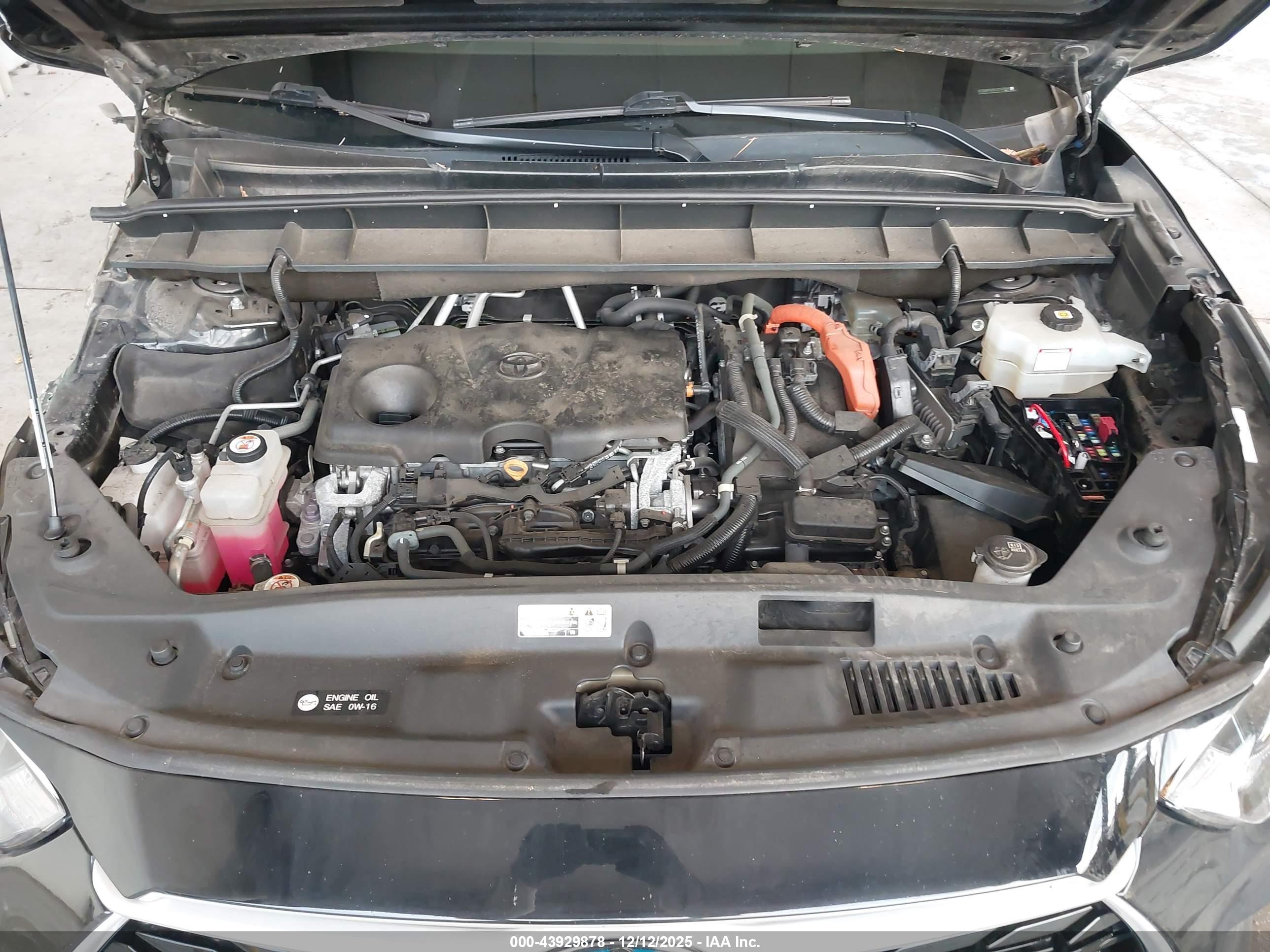 TOYOTA HIGHLANDER image 10
