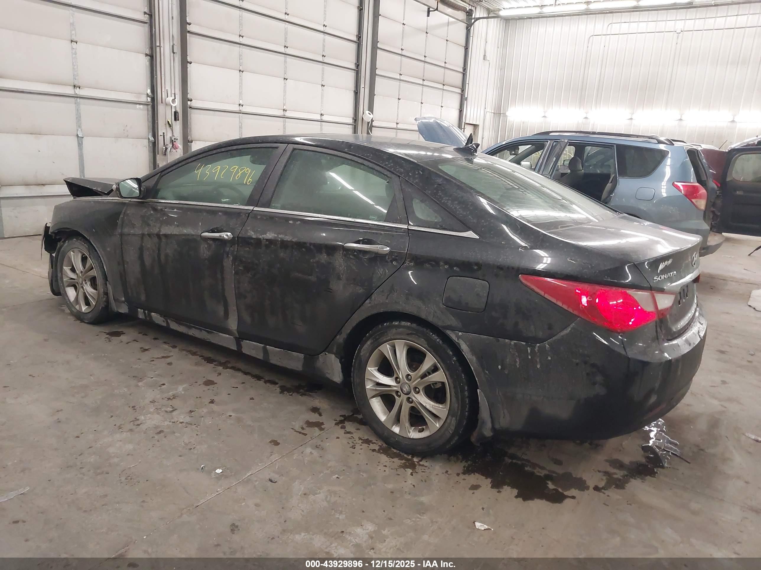 HYUNDAI SONATA image 3