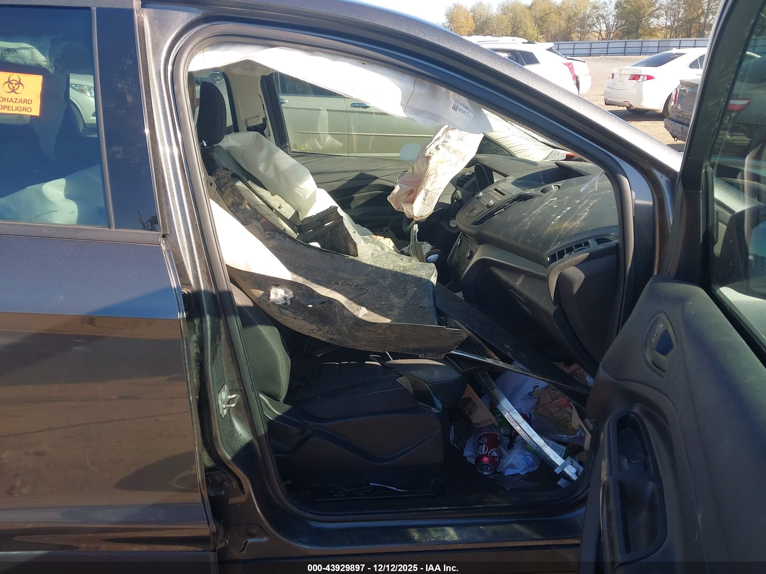 FORD ESCAPE image 5