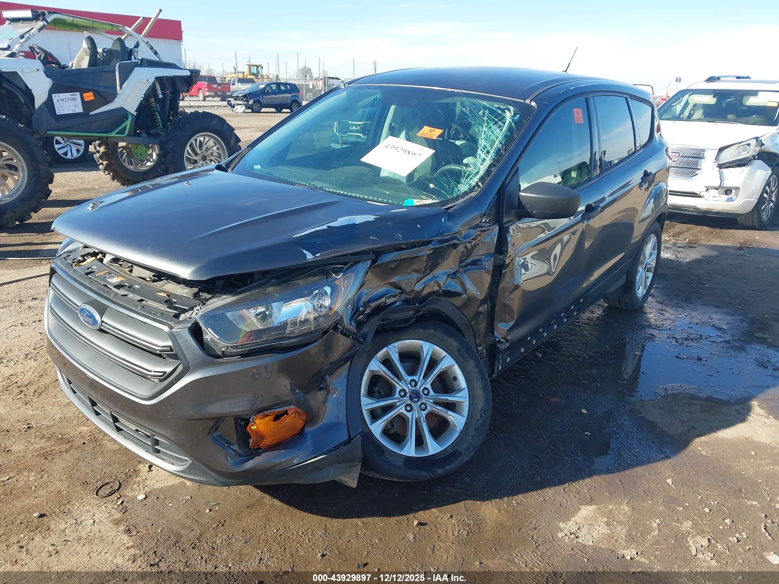 FORD ESCAPE image 6