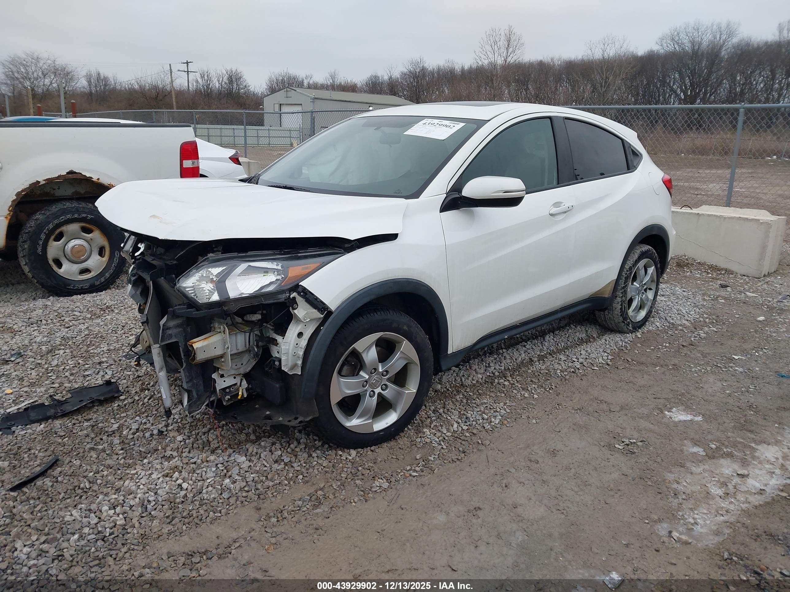 HONDA HR-V image 2