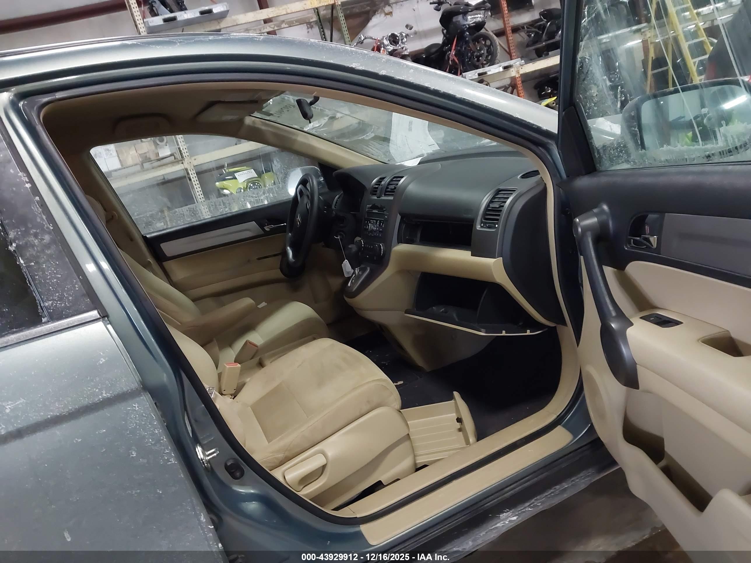 HONDA CR-V image 5