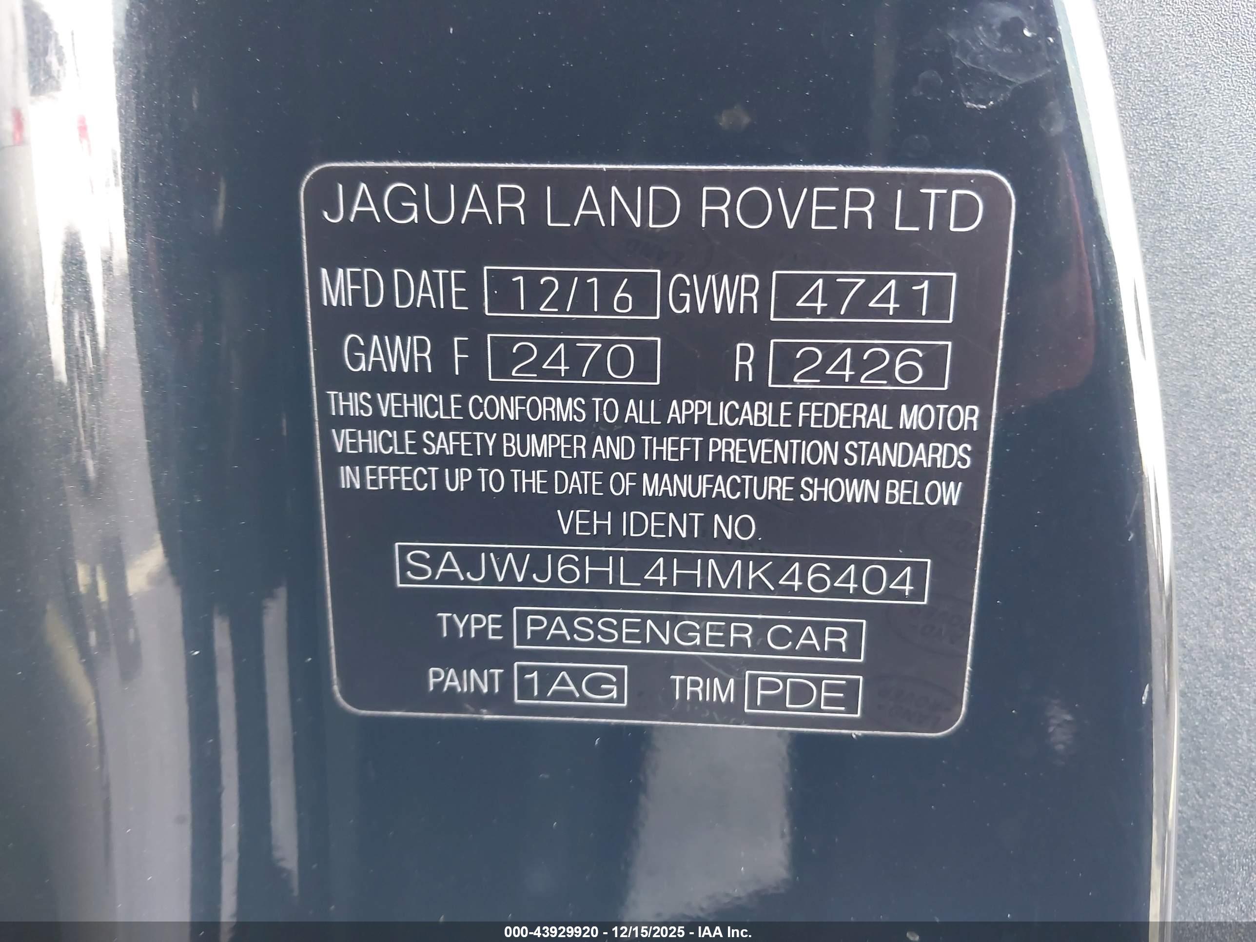JAGUAR F-TYPE image 9